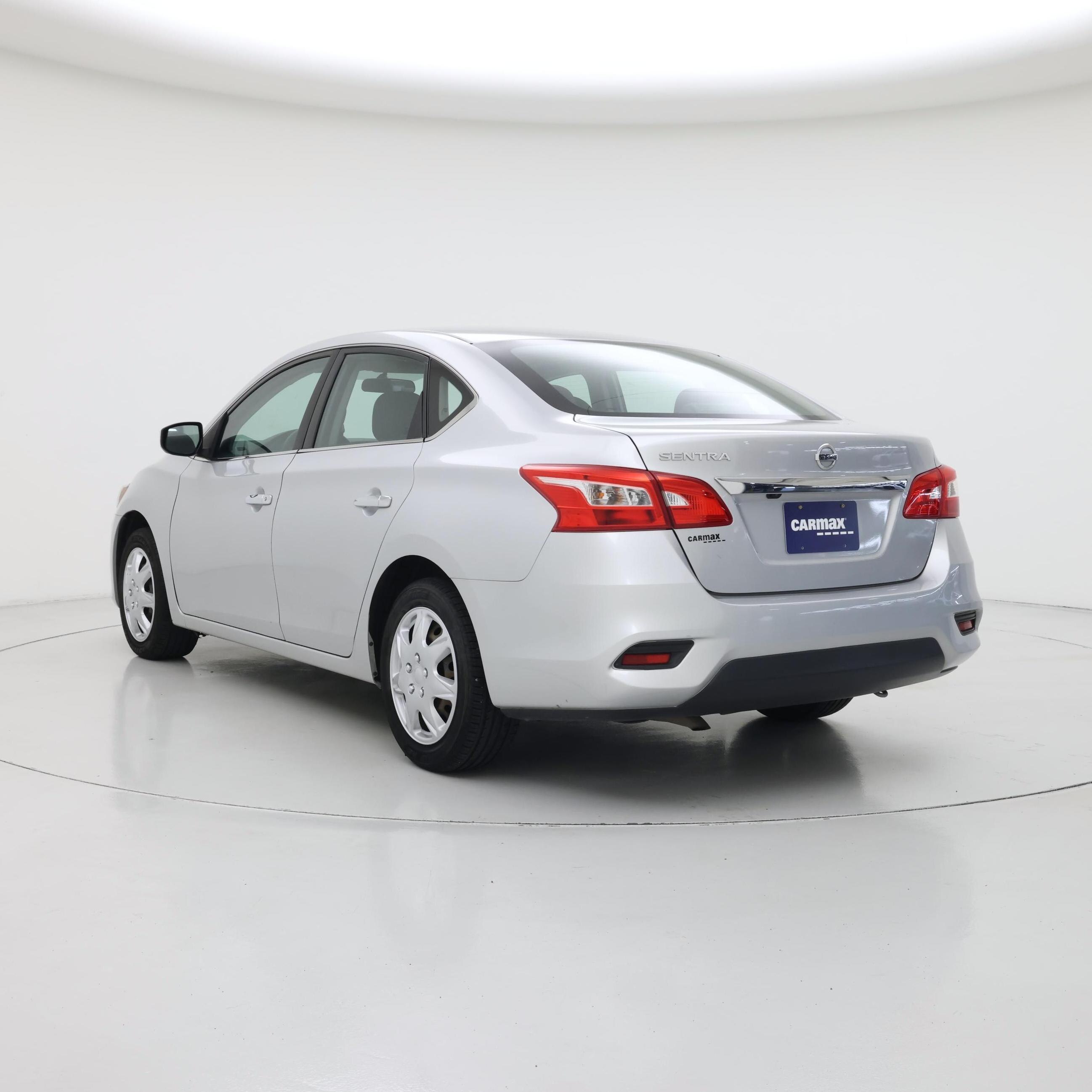 Thumbnail: 2018 Nissan Sentra - 2