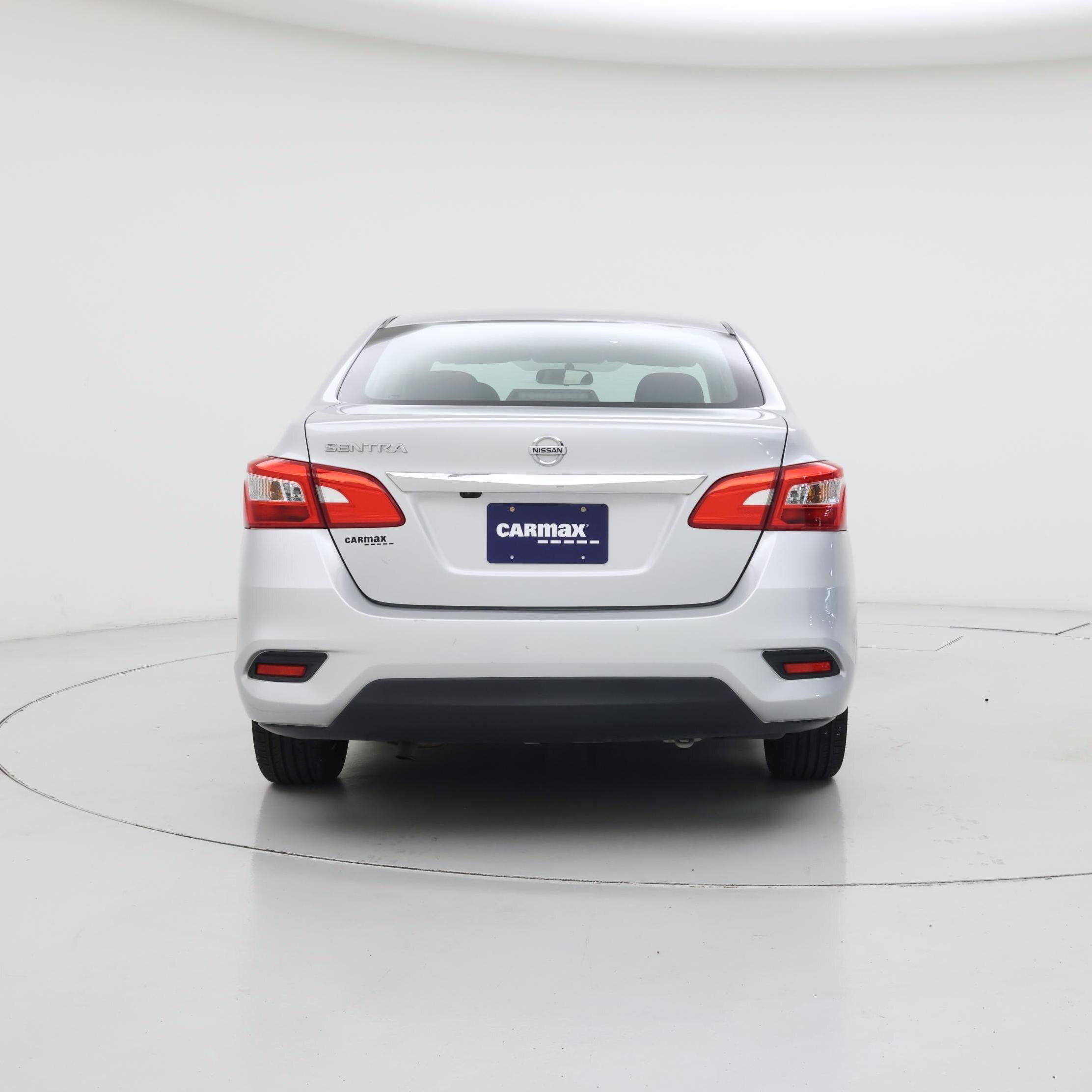Thumbnail: 2018 Nissan Sentra - 6