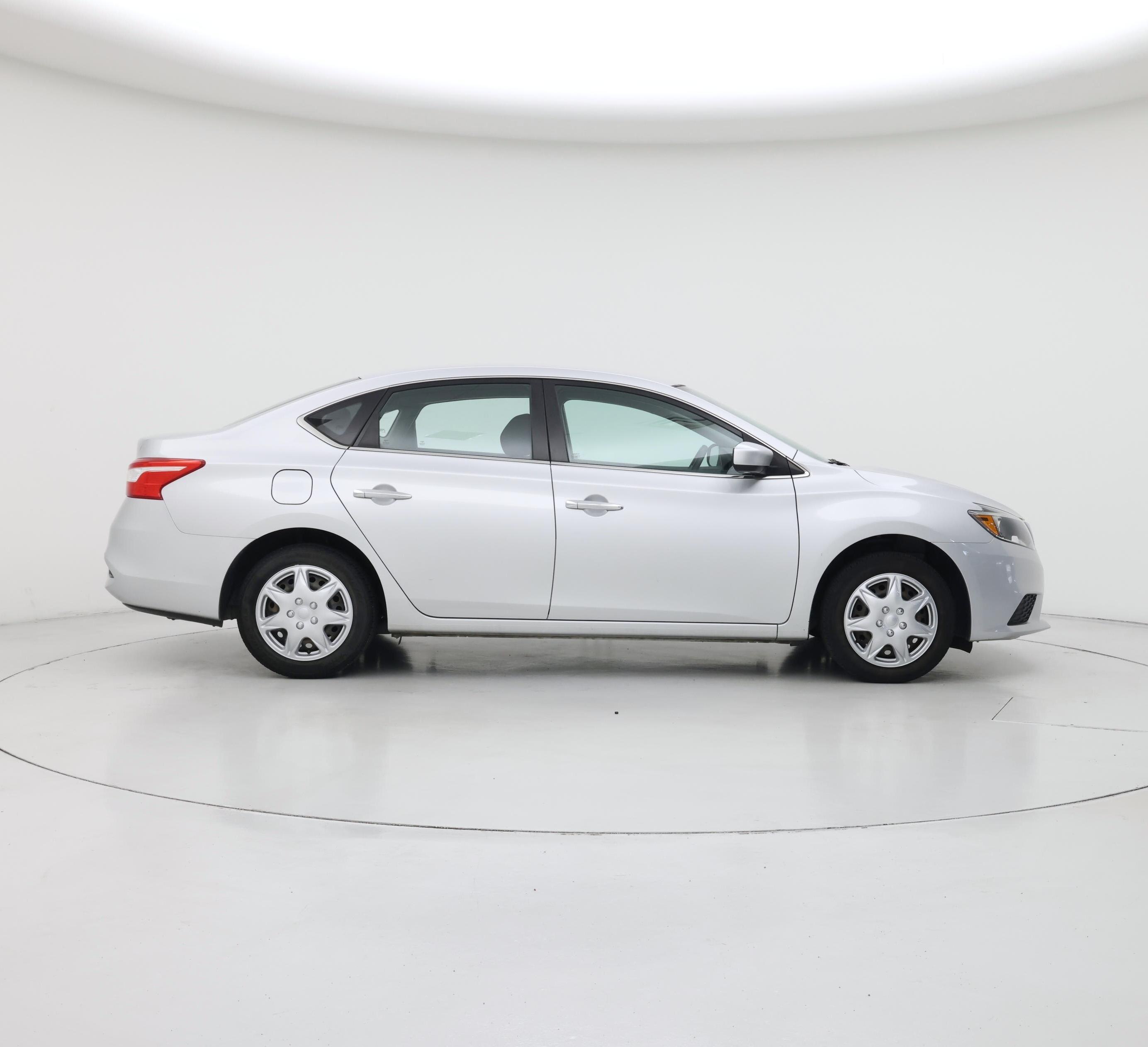 Thumbnail: 2018 Nissan Sentra - 7