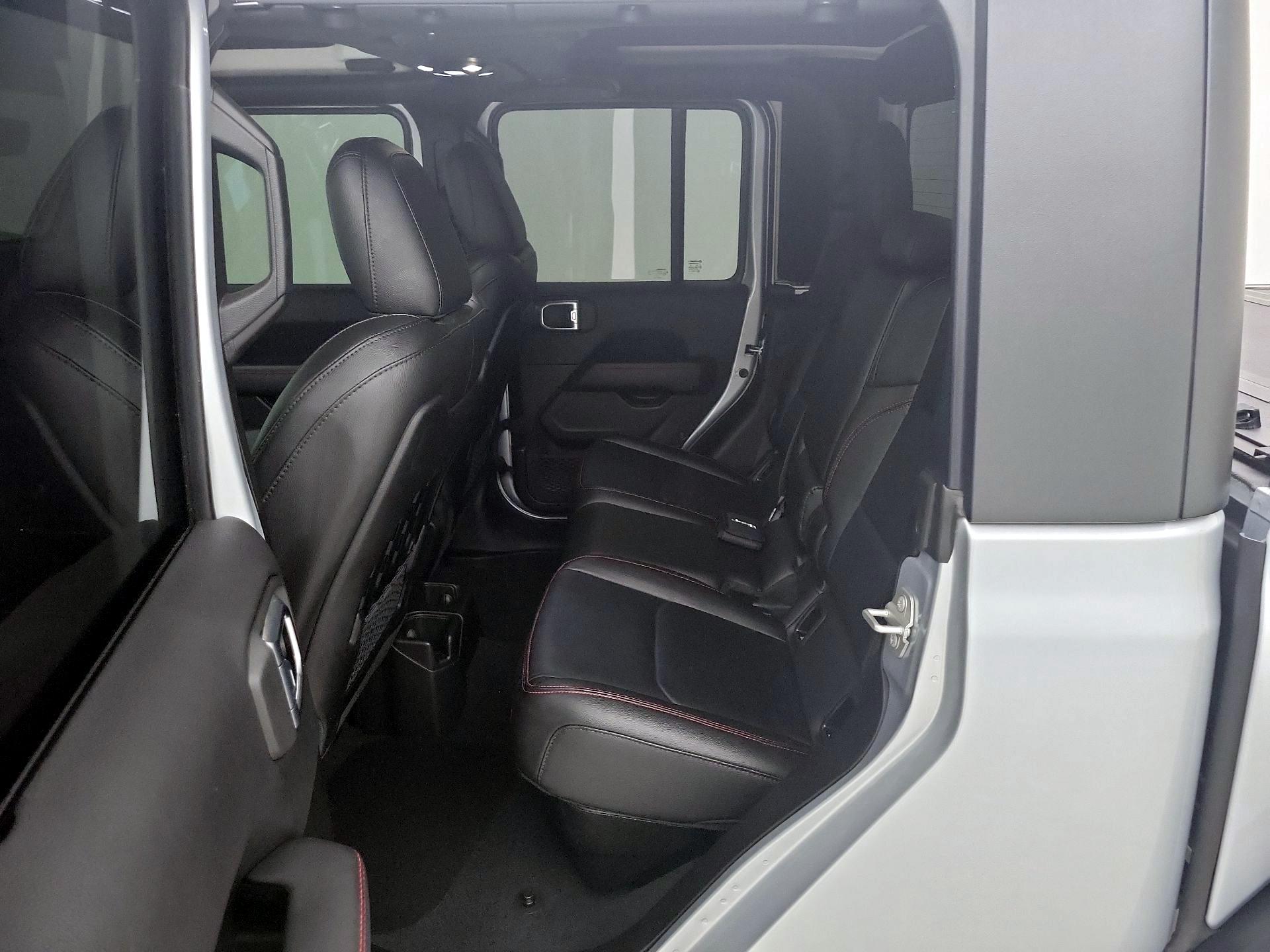 Thumbnail: 2023 Jeep Gladiator - 20
