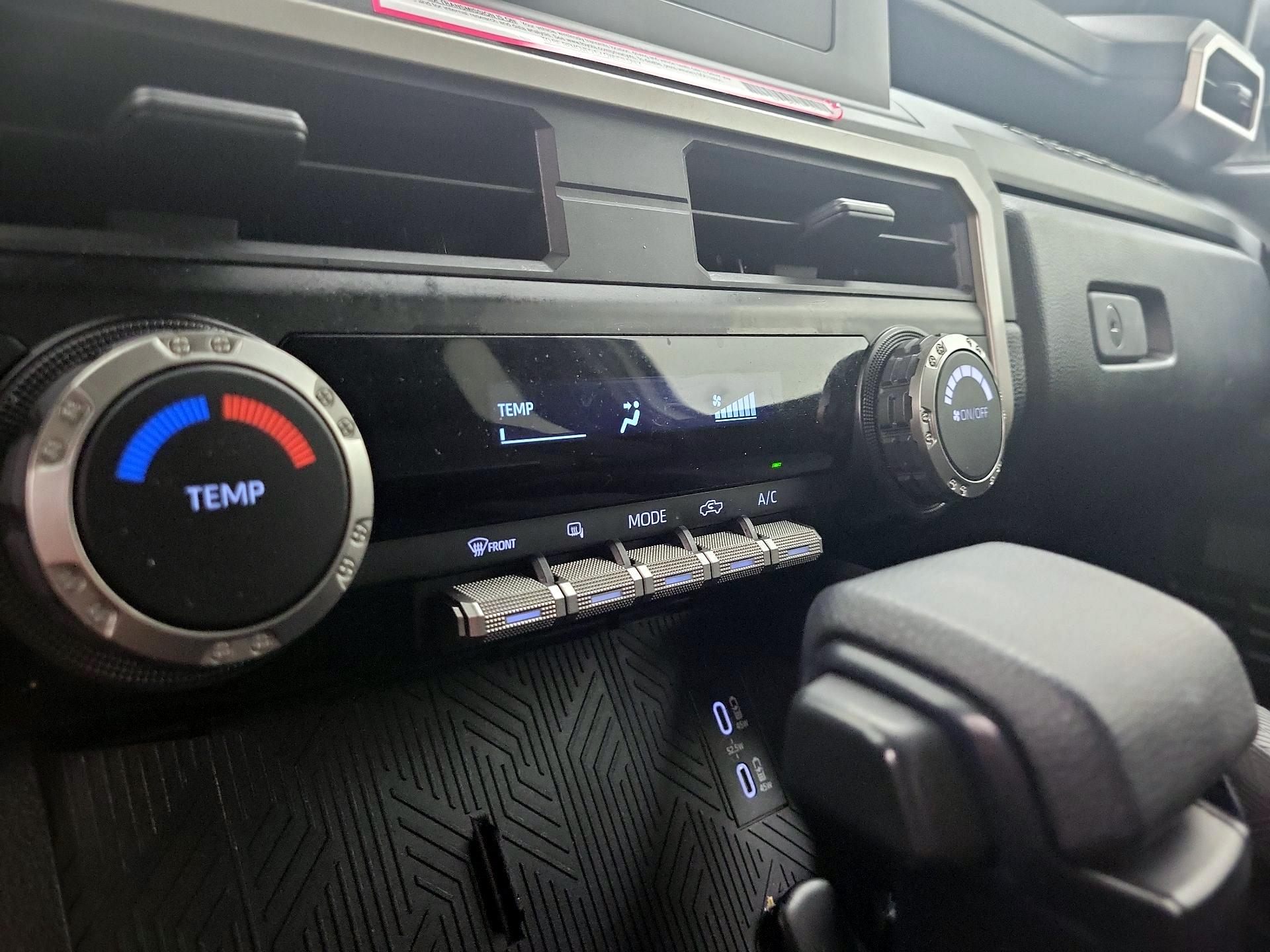 Thumbnail: 2024 Toyota Tacoma - 16