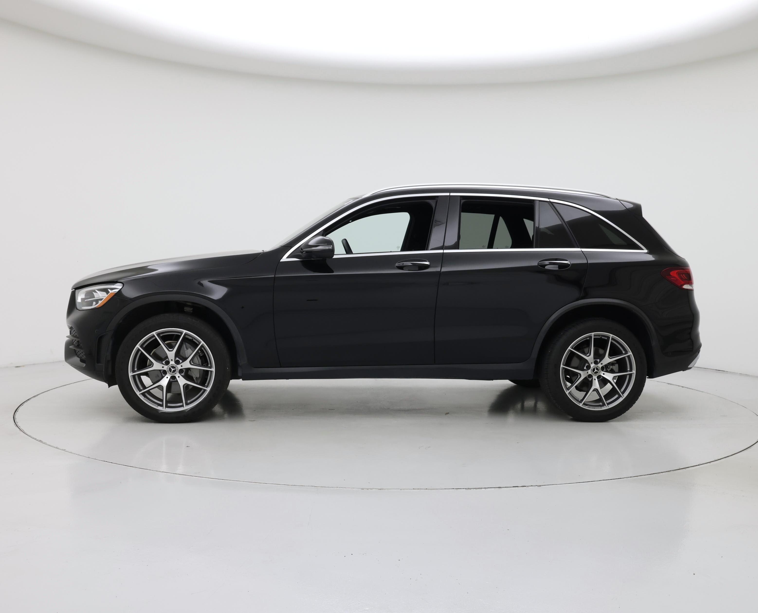 Thumbnail: 2021 Mercedes-Benz GLC - 3