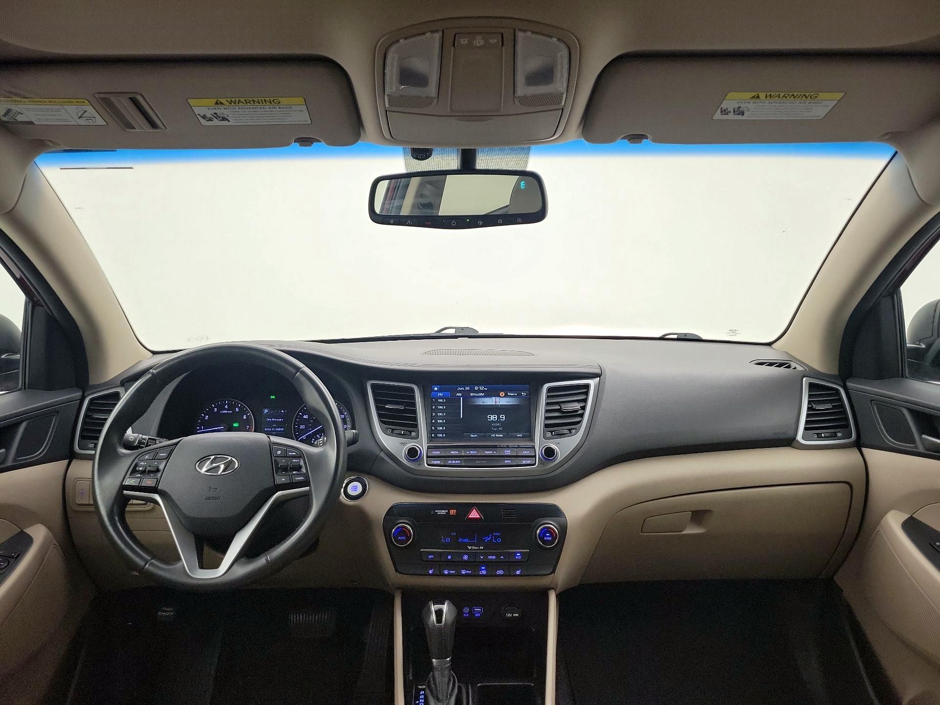 Thumbnail: 2017 Hyundai Tucson - 9