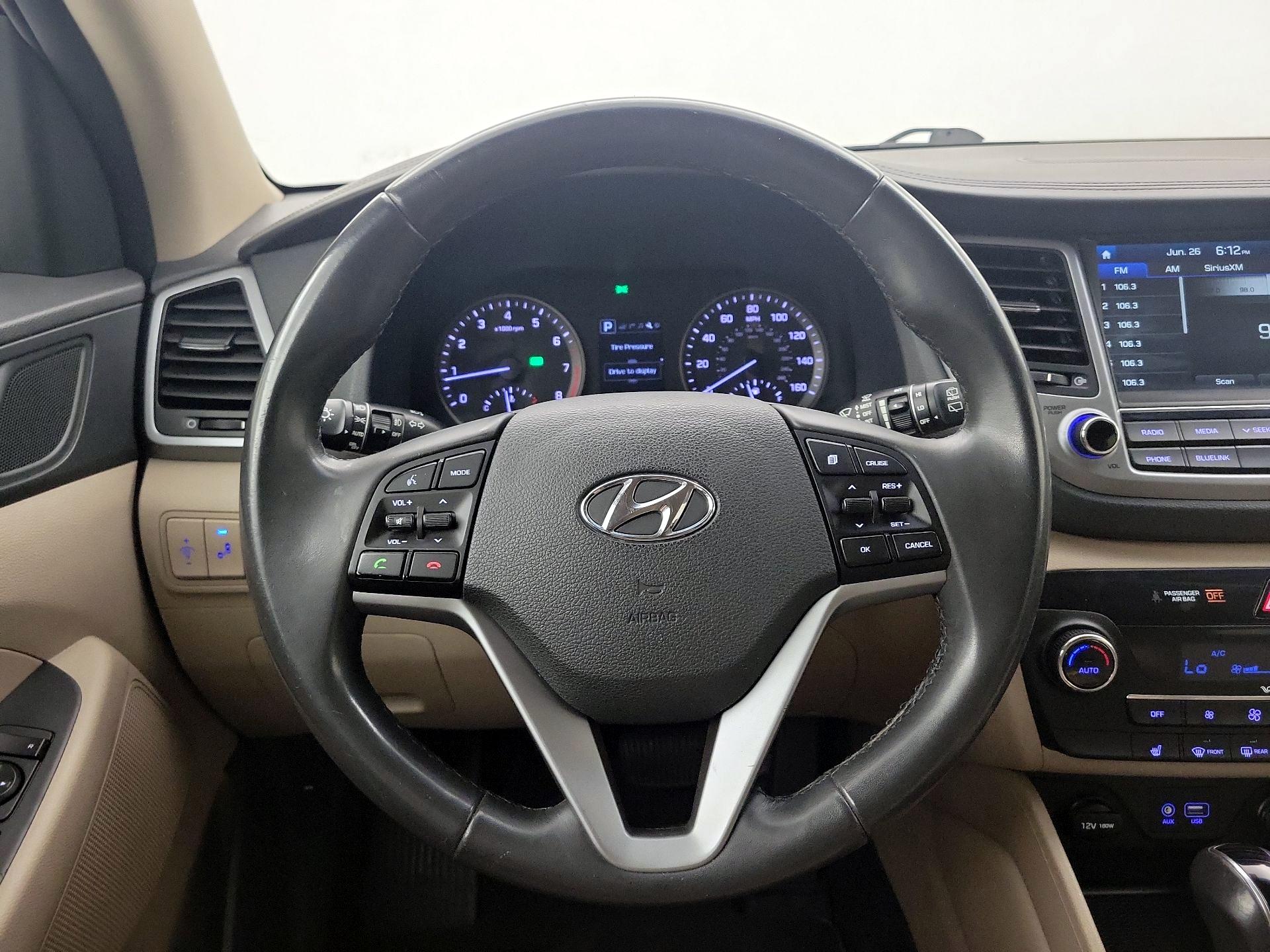 Thumbnail: 2017 Hyundai Tucson - 10