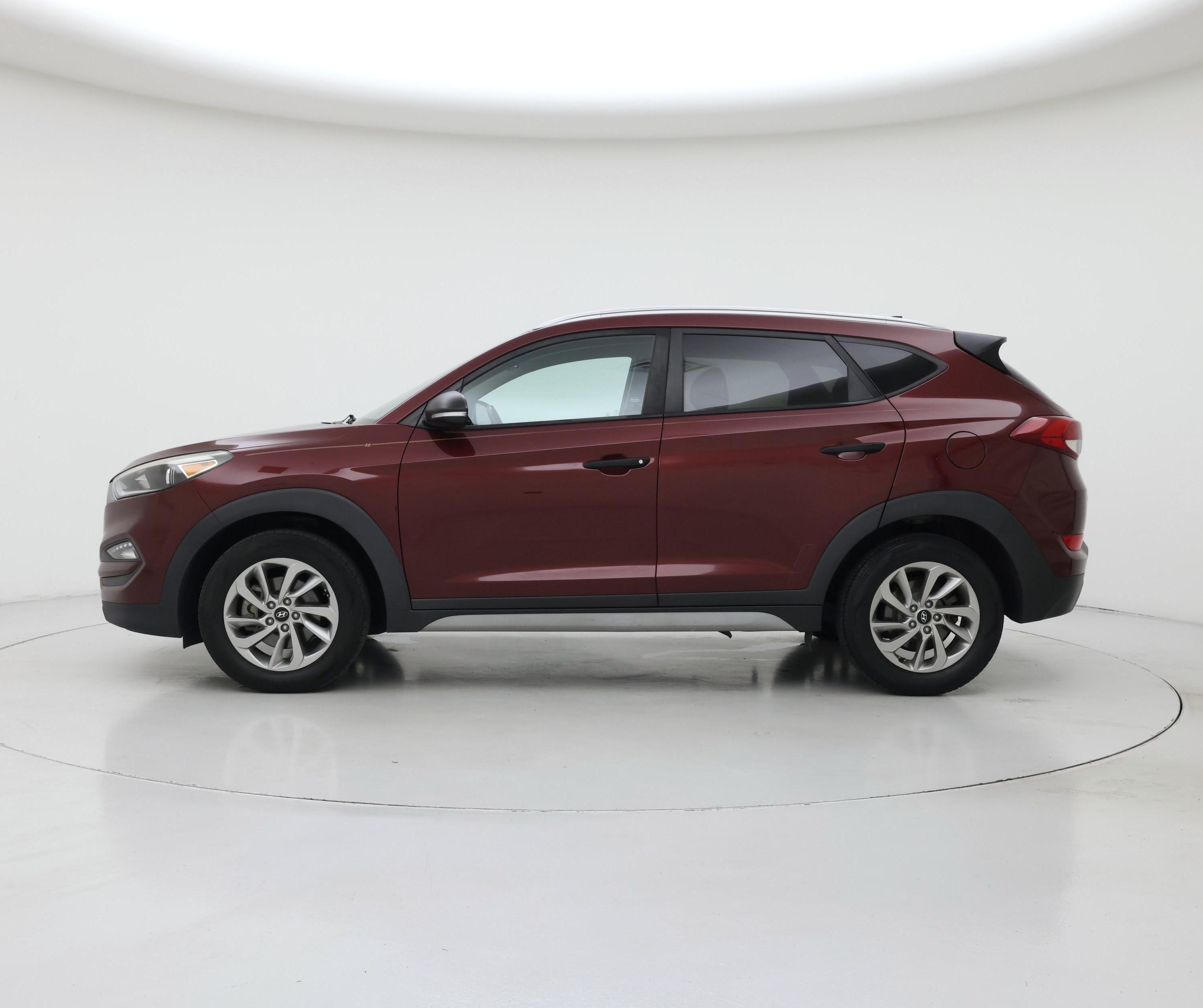 Thumbnail: 2017 Hyundai Tucson - 3