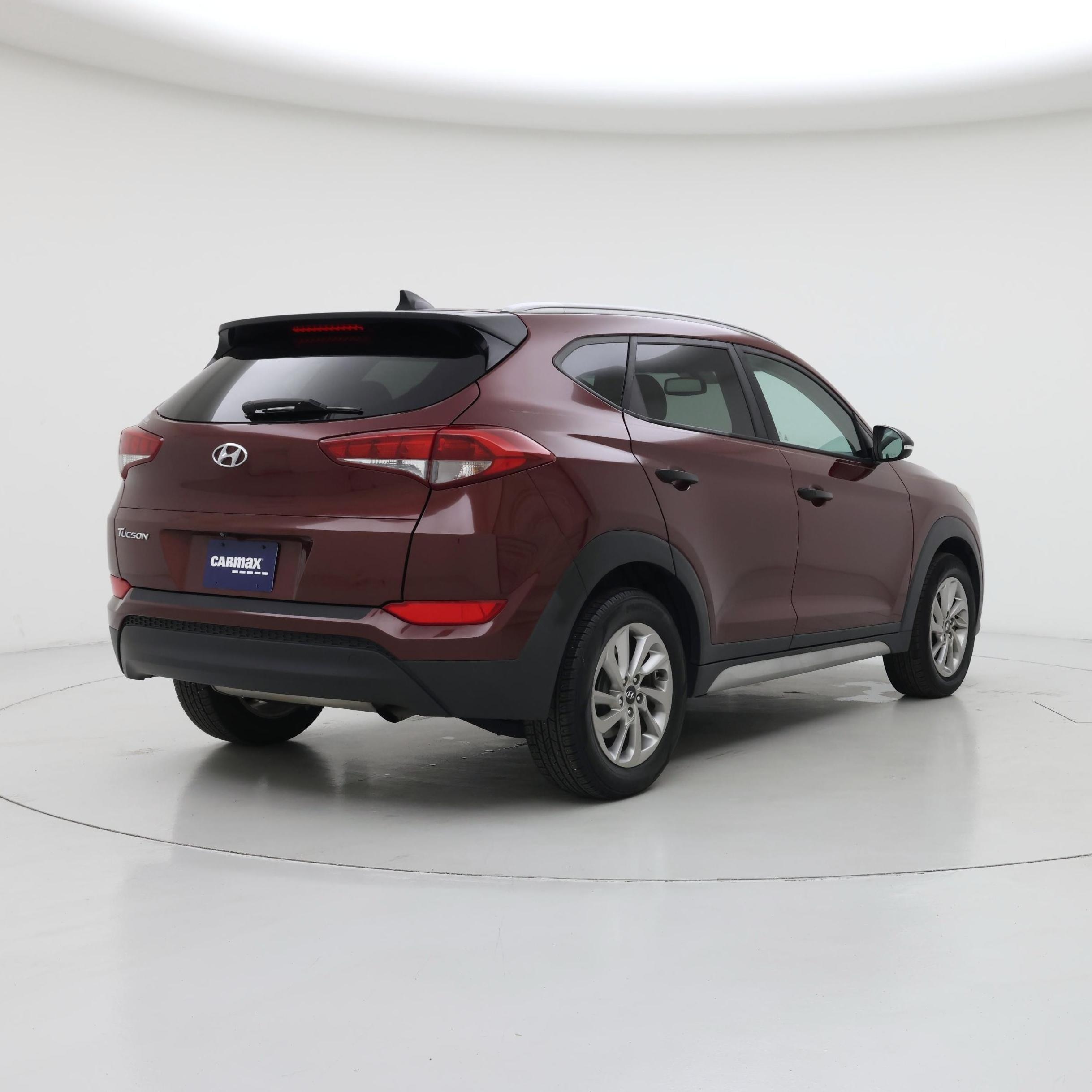 Thumbnail: 2017 Hyundai Tucson - 8