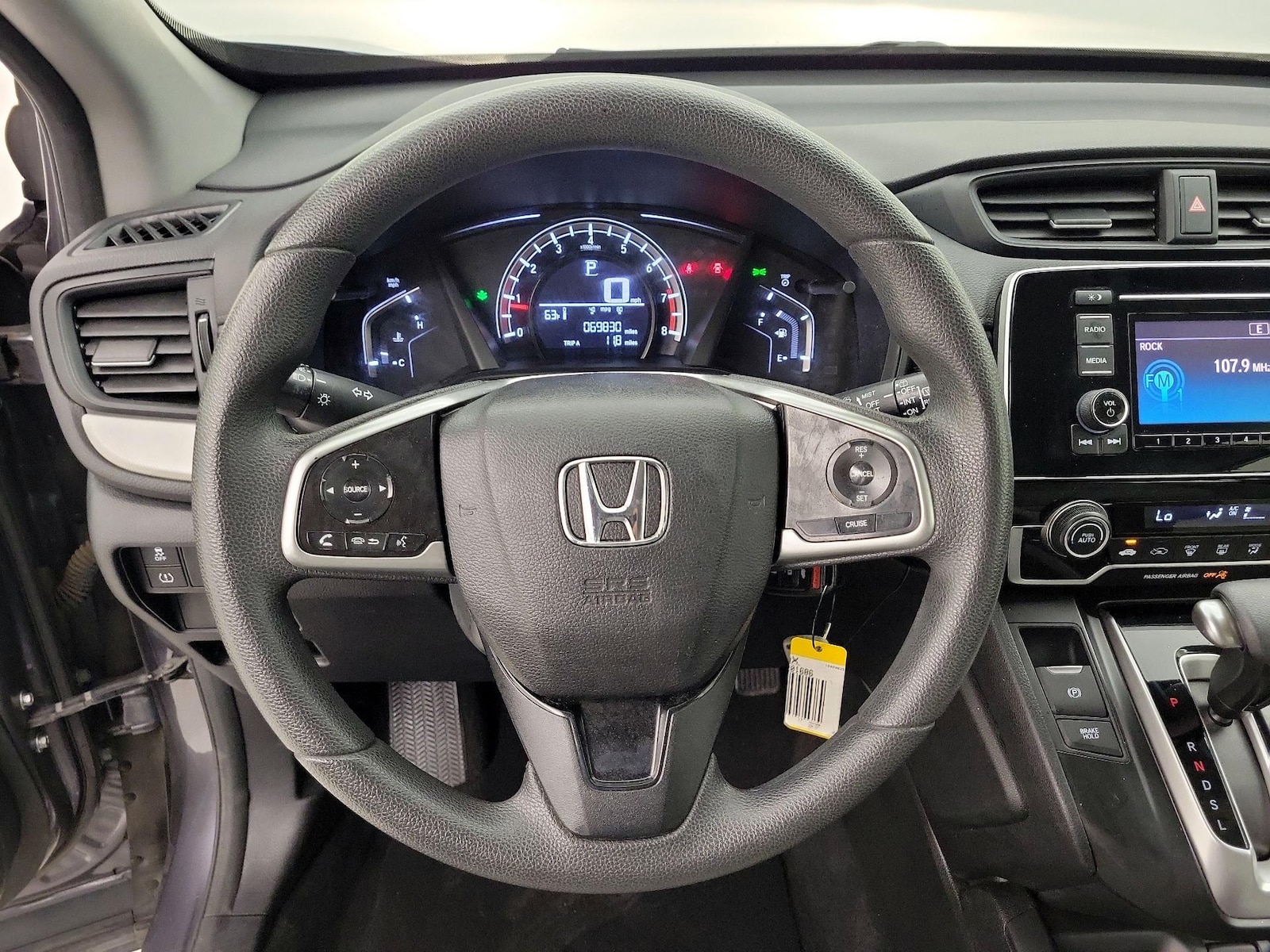 2017 Honda CR-V LX - Photo 11
