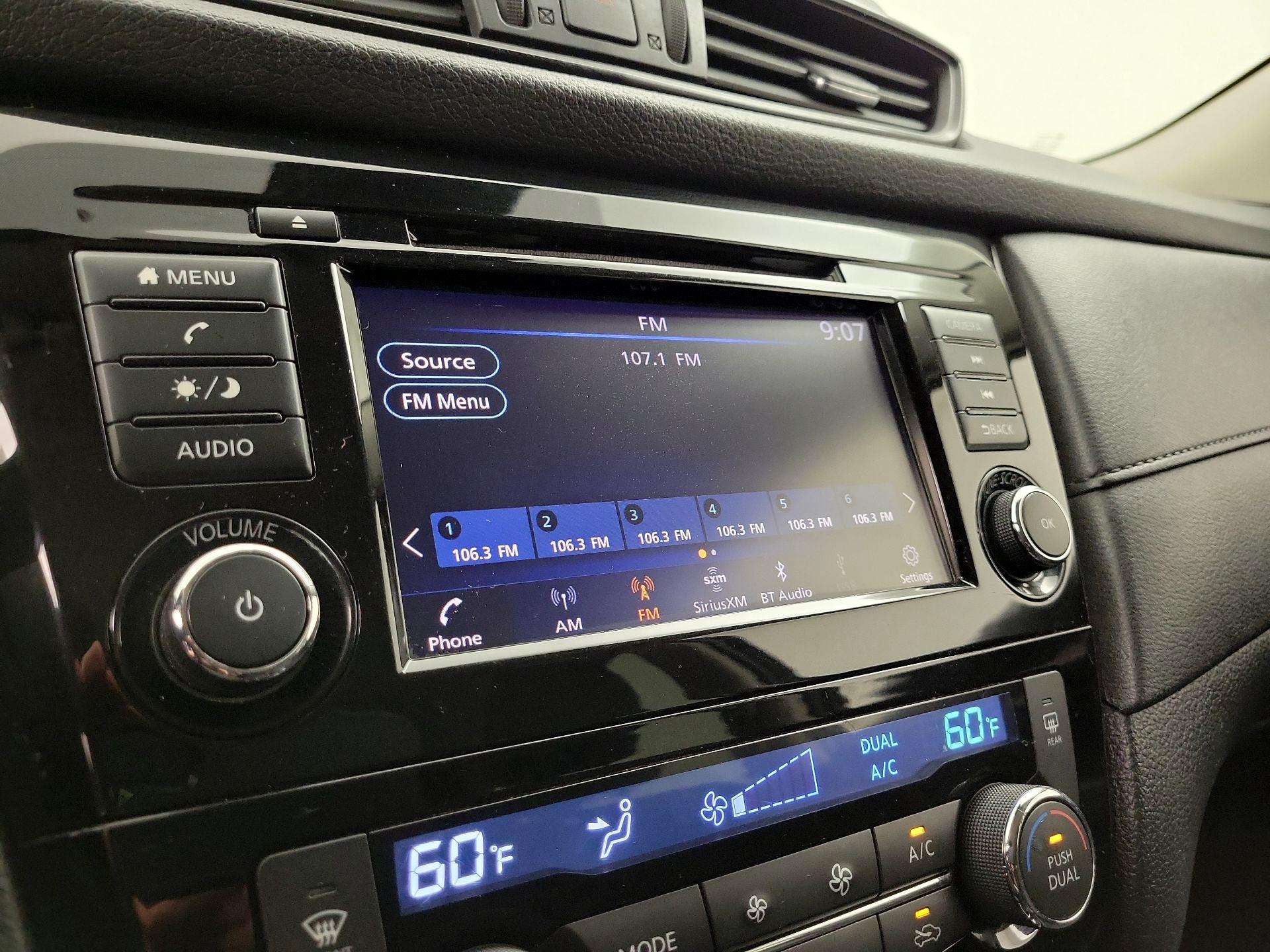 Thumbnail: 2019 Nissan Rogue - 15