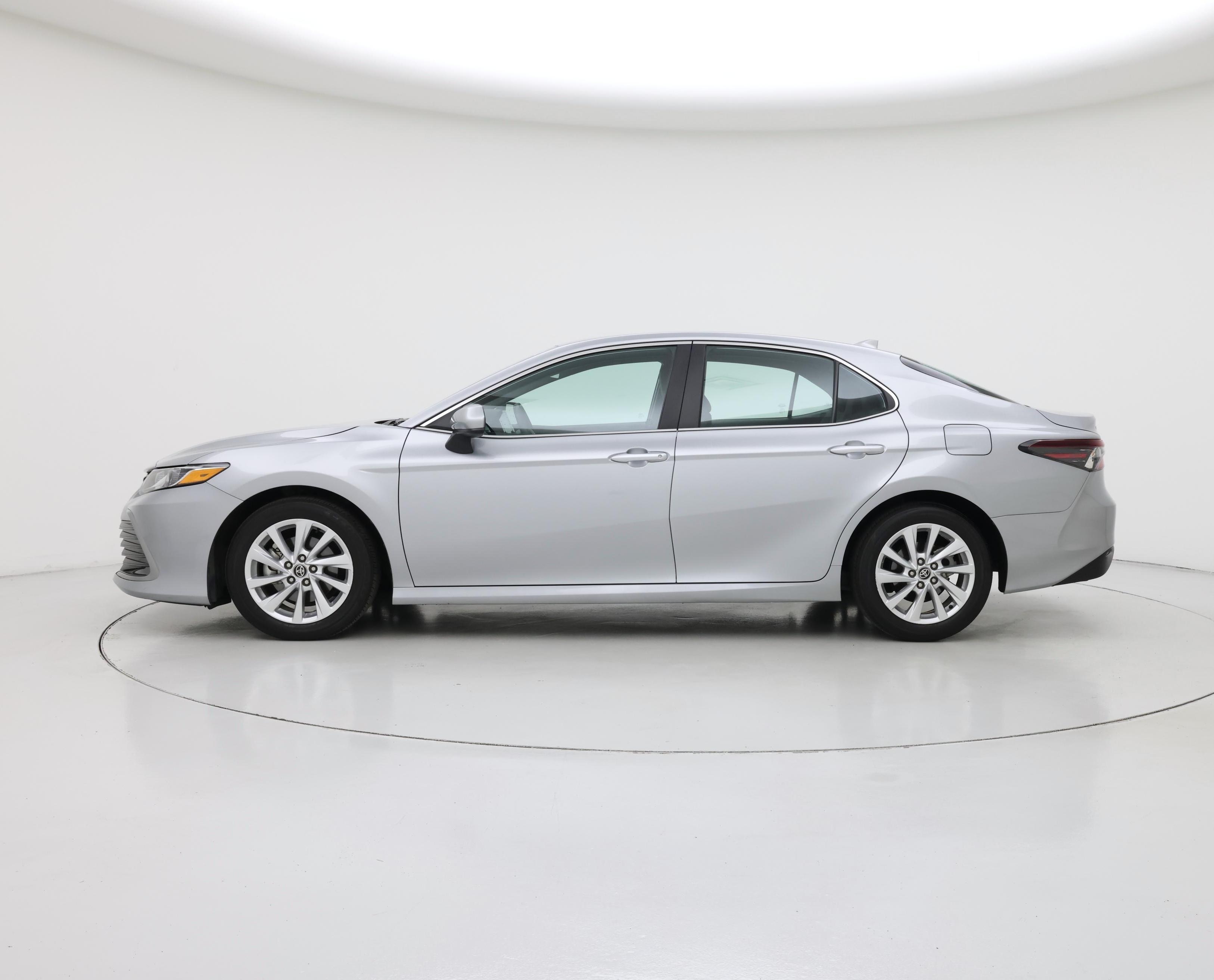 Thumbnail: 2024 Toyota Camry - 3
