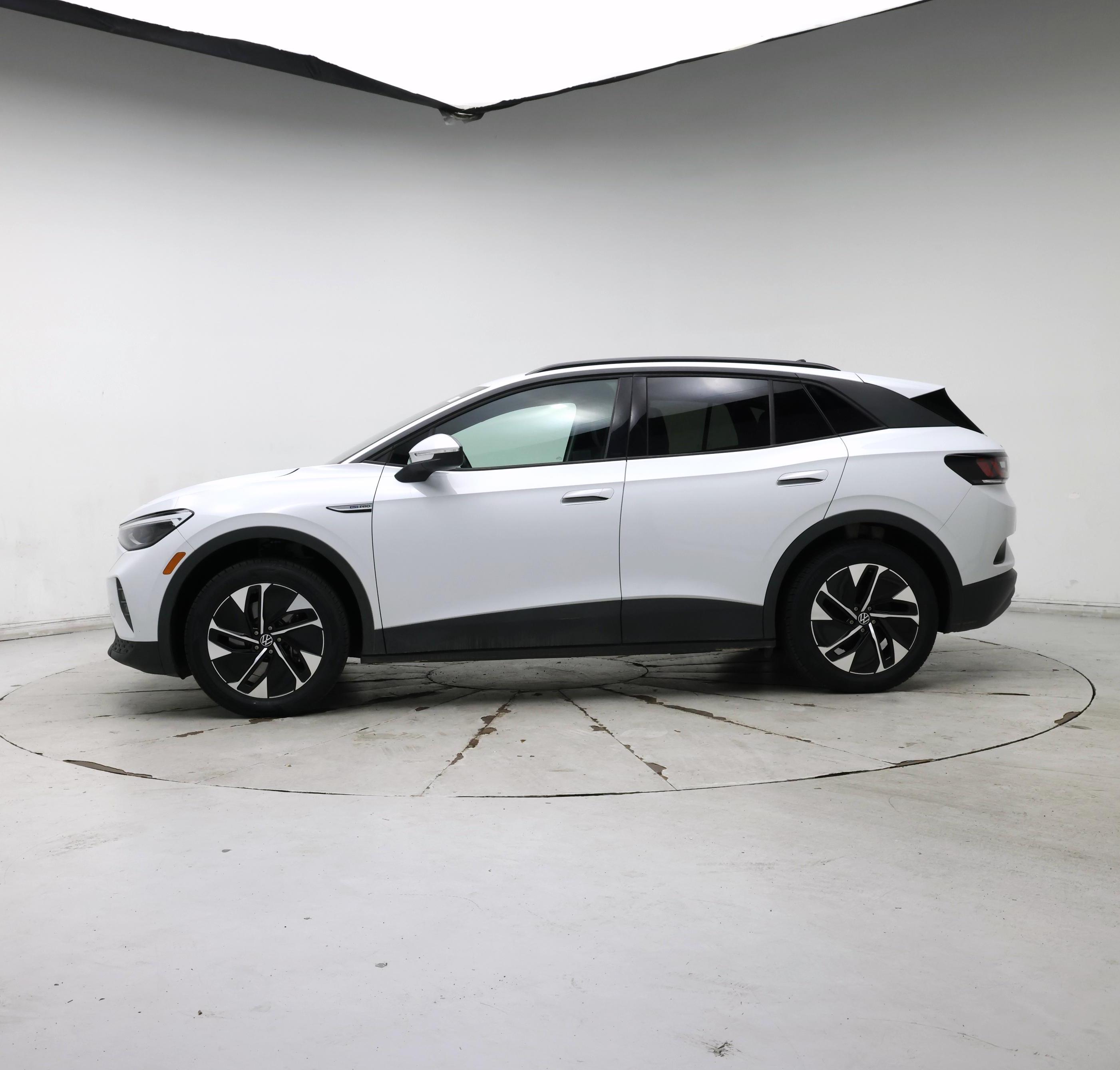 Thumbnail: 2021 Volkswagen ID.4 - 3