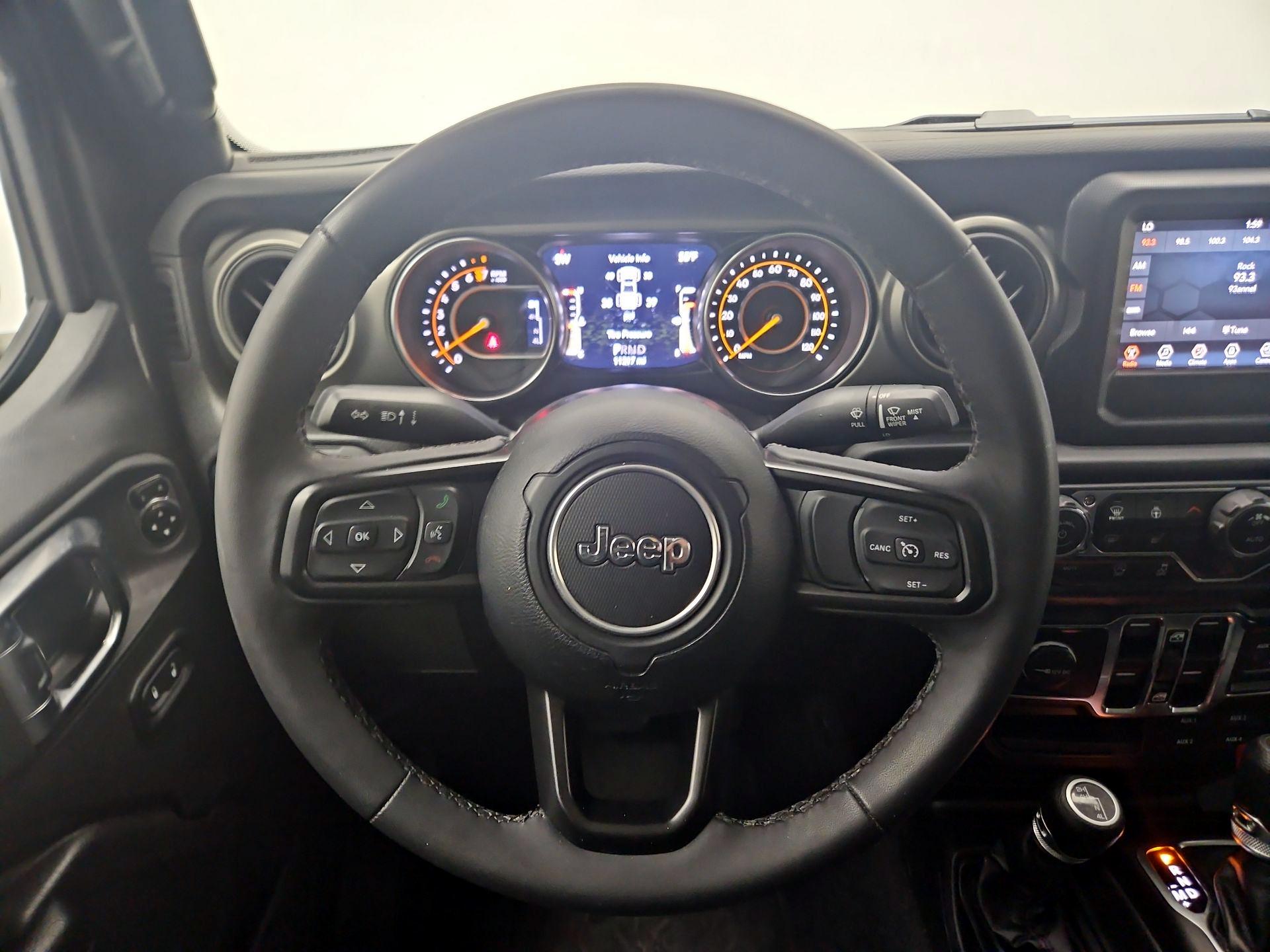 Thumbnail: 2023 Jeep Gladiator - 10