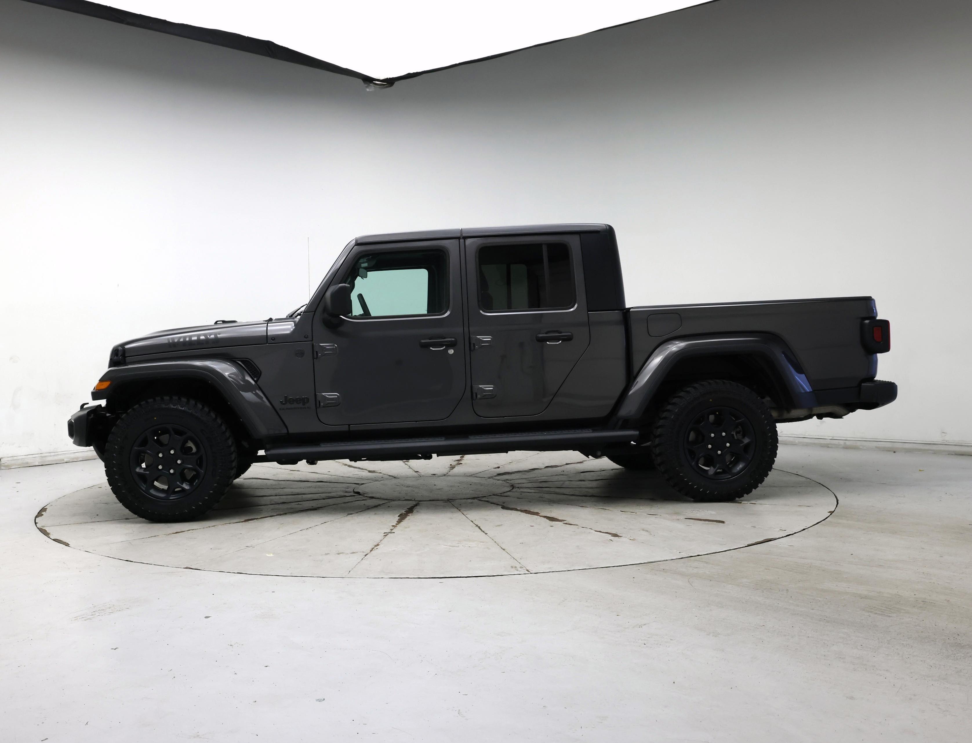 Thumbnail: 2023 Jeep Gladiator - 3