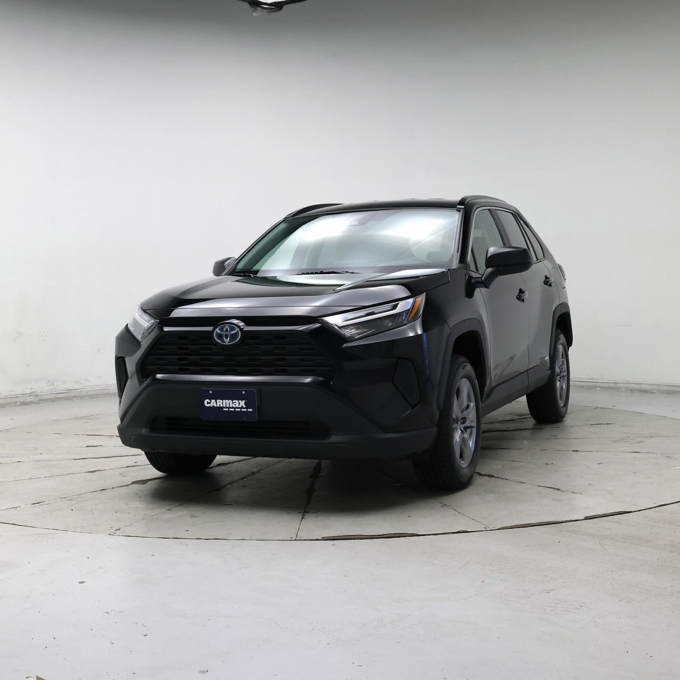 Thumbnail: 2023 Toyota RAV4 - 4
