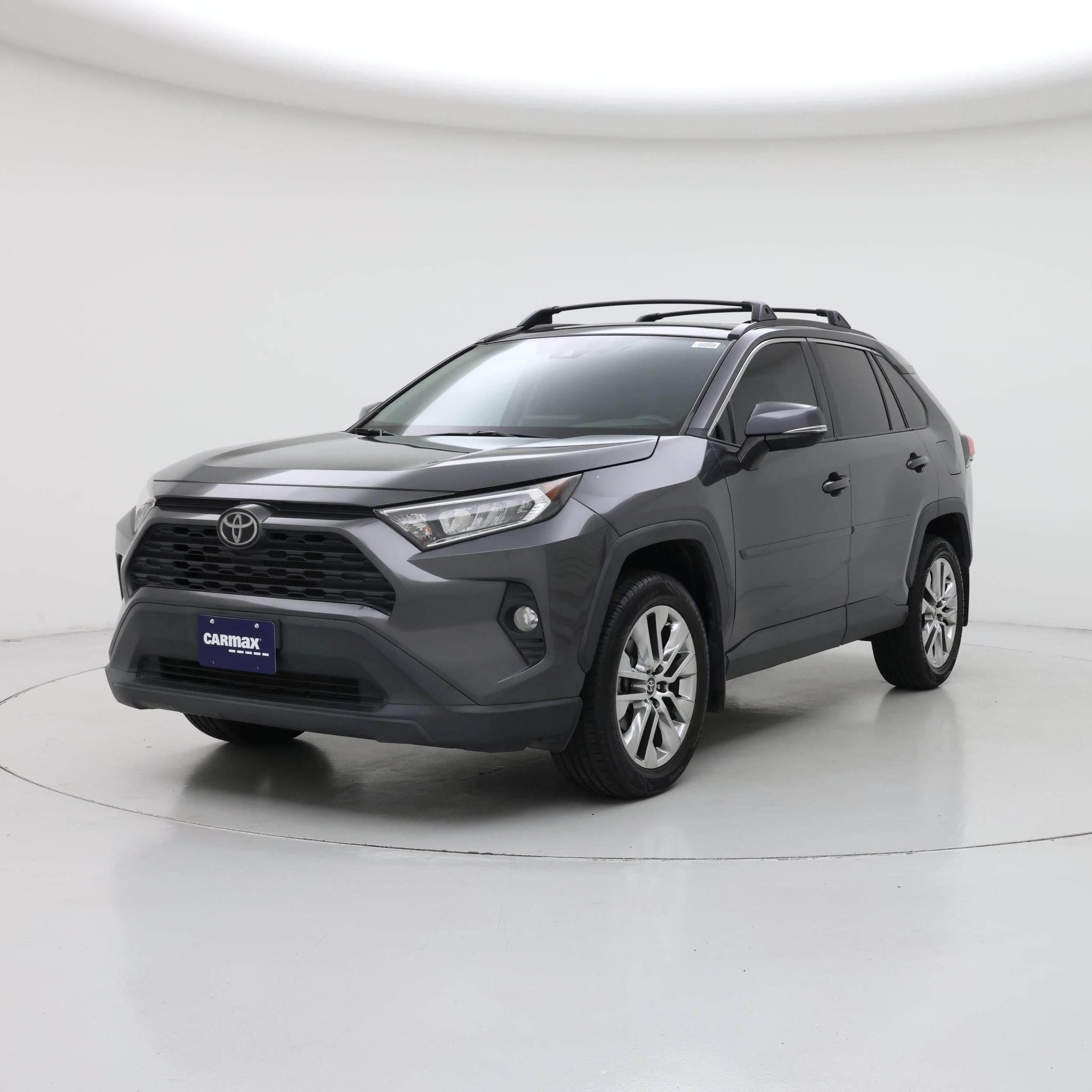 Thumbnail: 2021 Toyota RAV4 - 4
