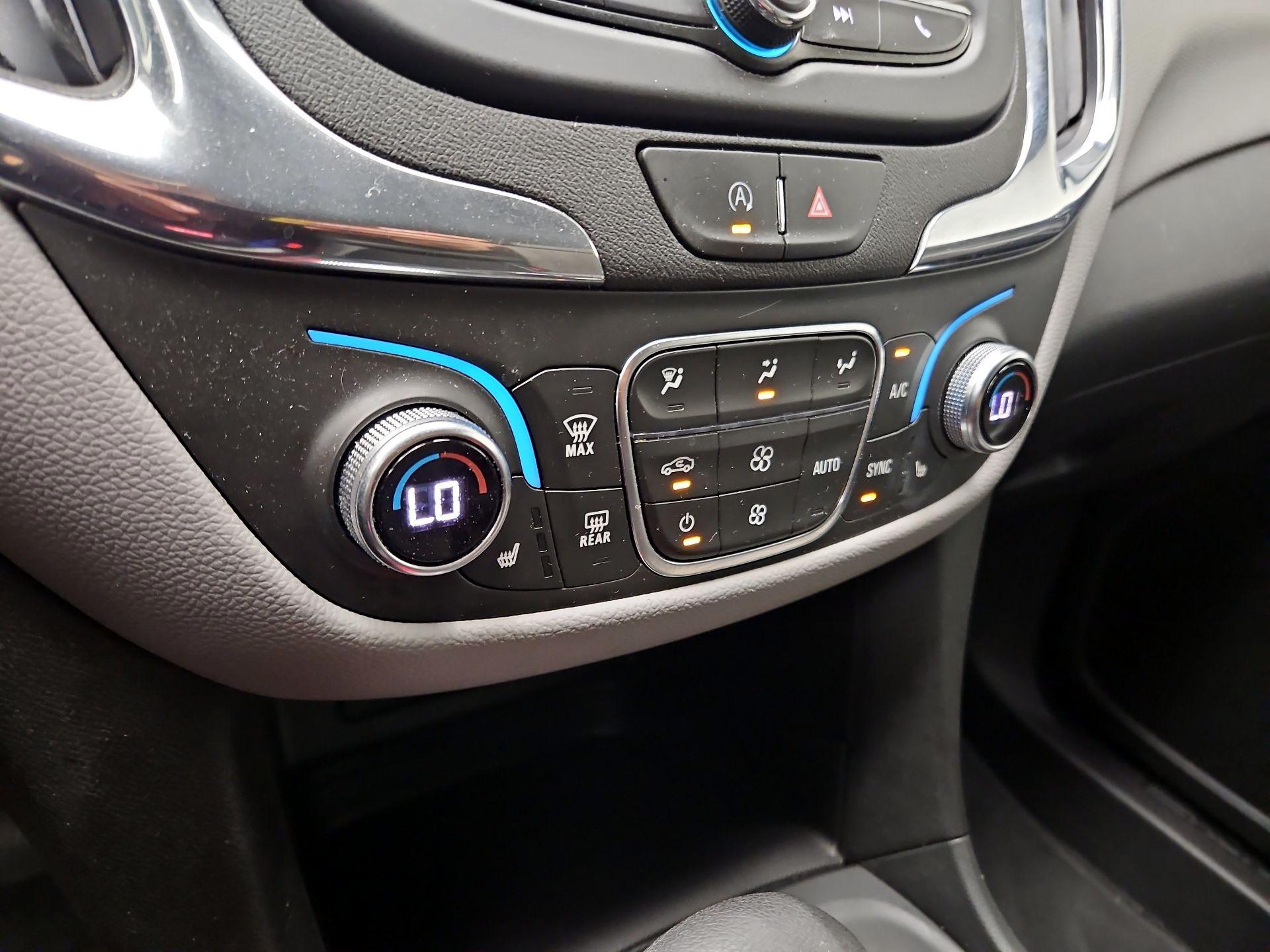 Thumbnail: 2023 Chevrolet Equinox - 16