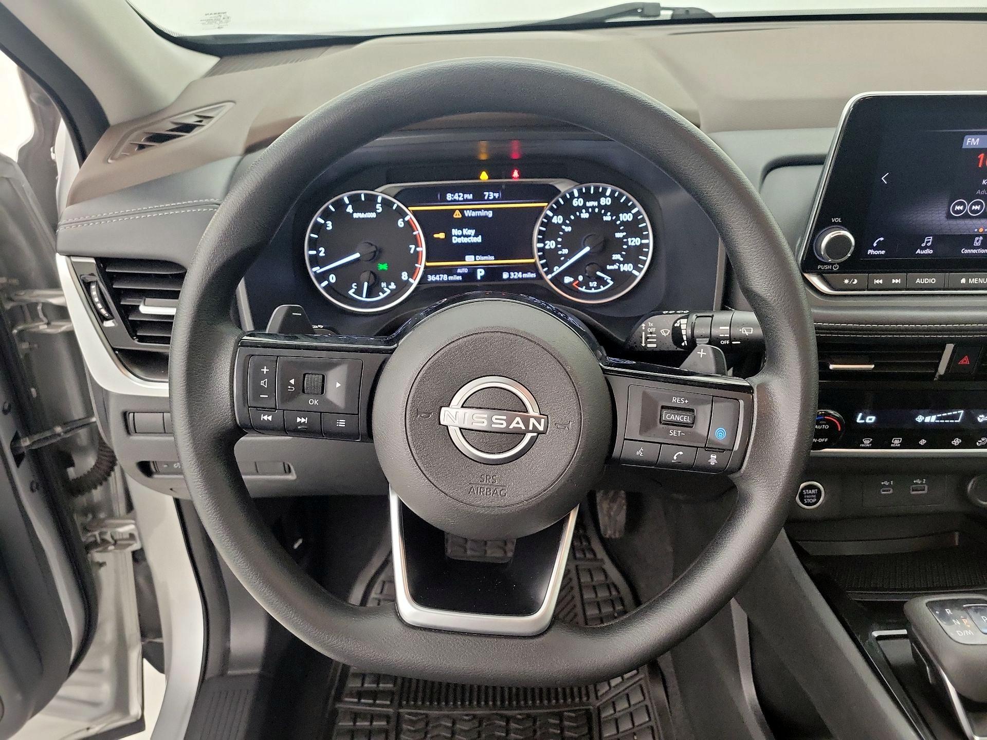 Thumbnail: 2022 Nissan Rogue - 10