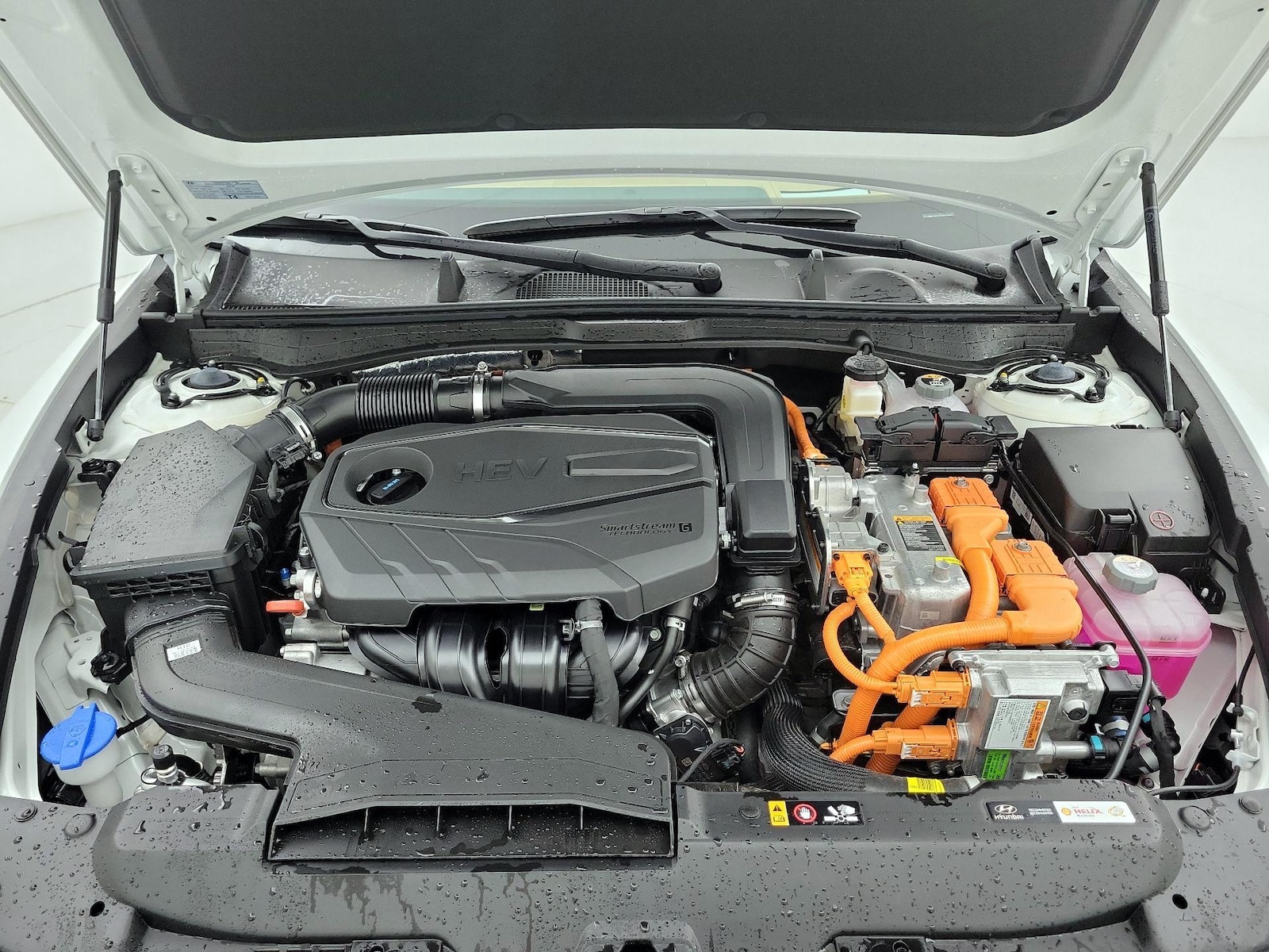 2025 Hyundai Sonata Hybrid Limited - Photo 22