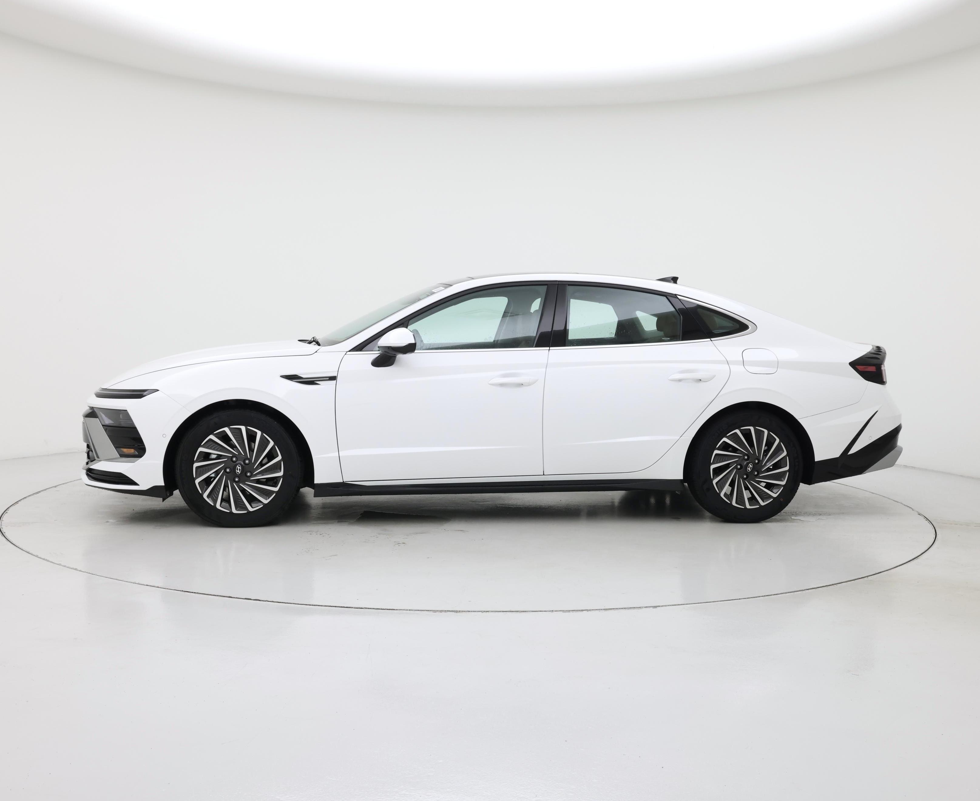 Thumbnail: 2025 Hyundai Sonata - 3