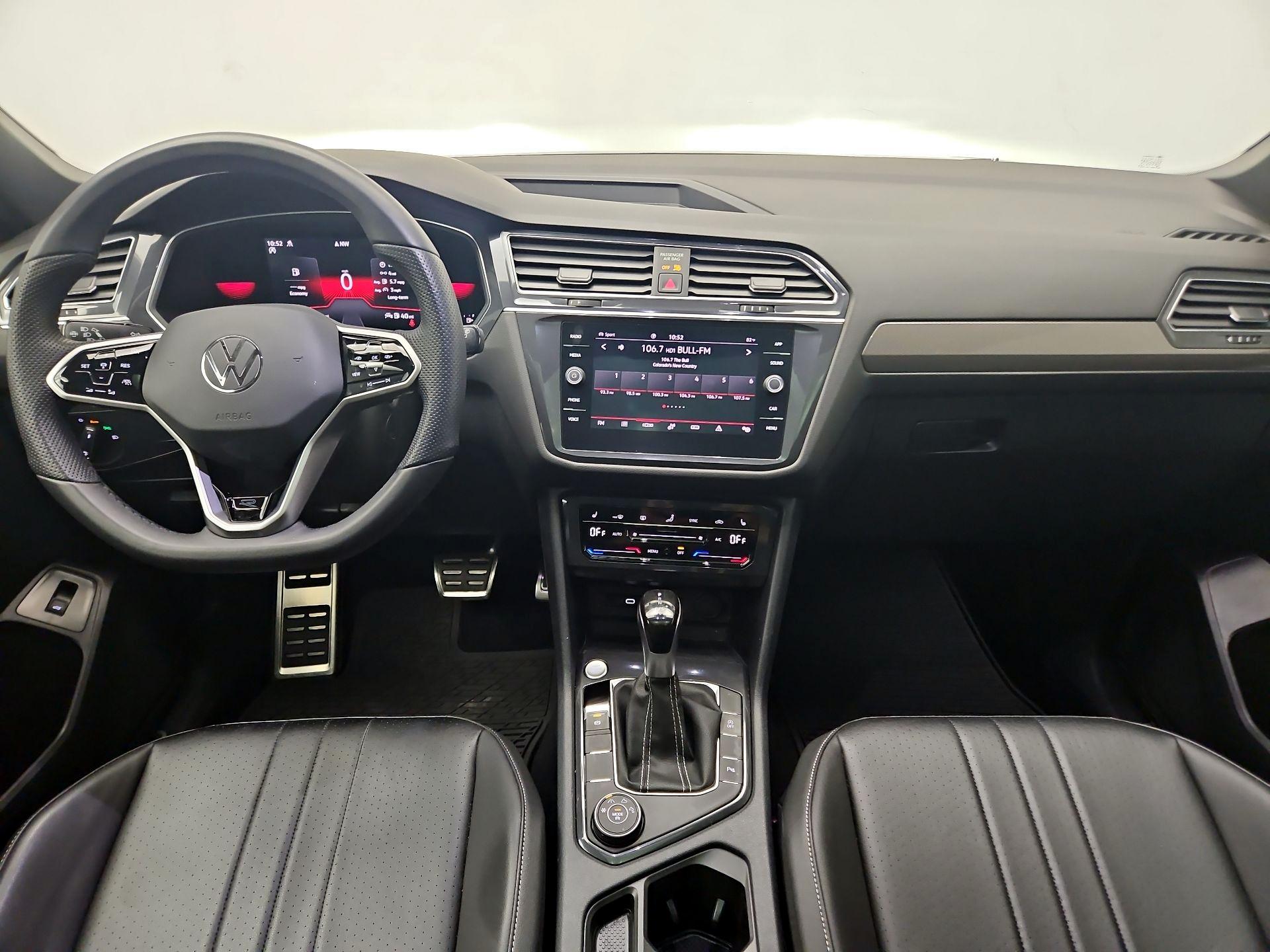 Thumbnail: 2022 Volkswagen Tiguan - 9