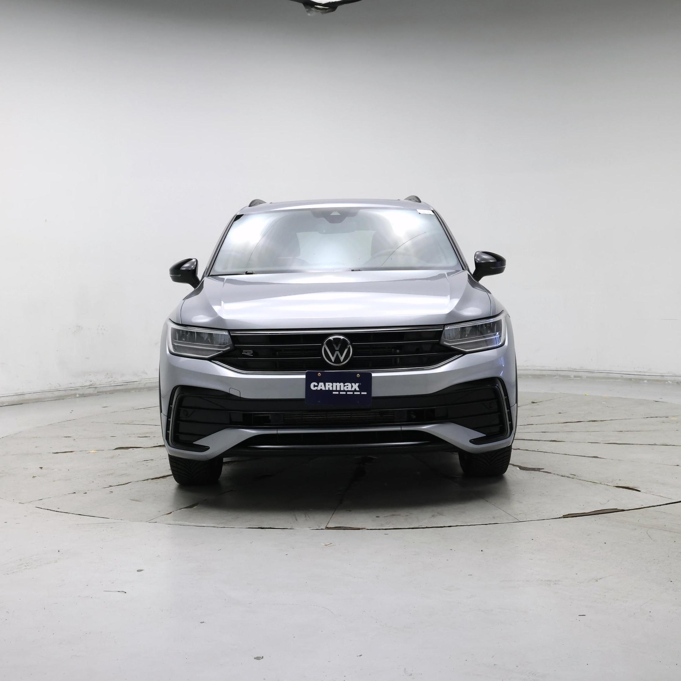 Thumbnail: 2022 Volkswagen Tiguan - 5