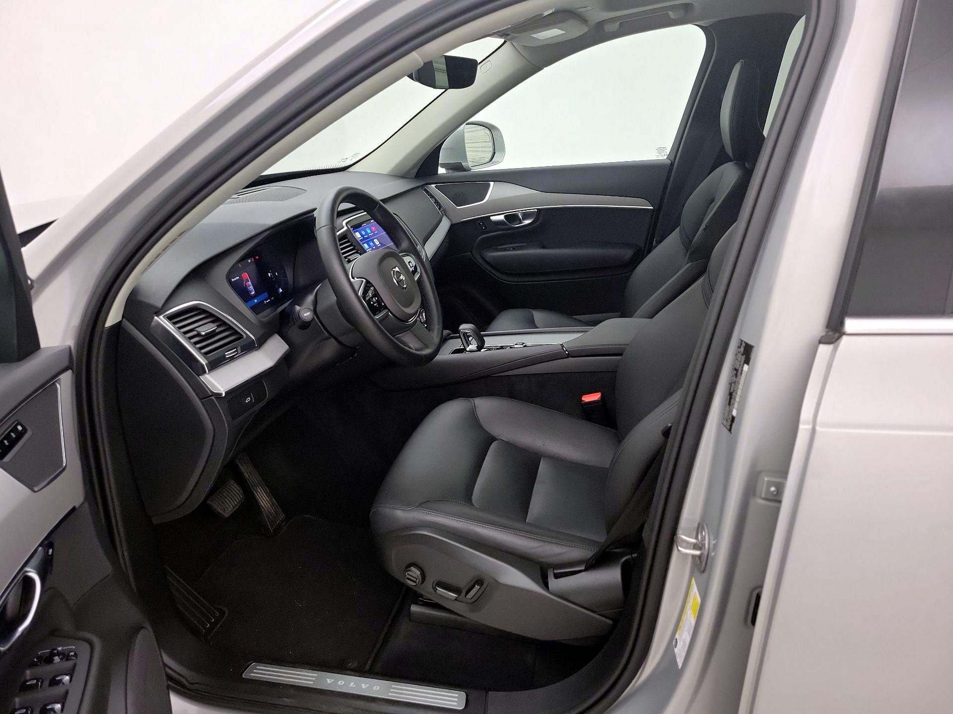 Thumbnail: 2025 Volvo XC90 - 11