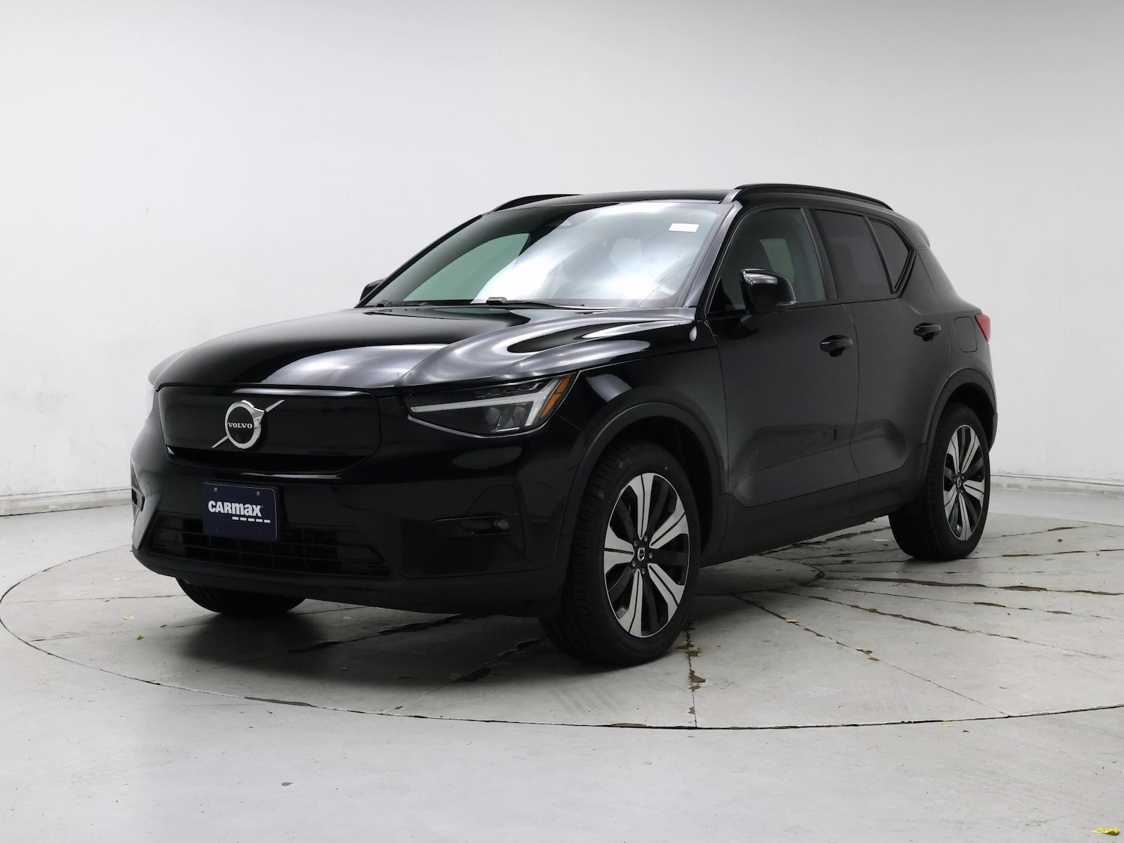 2023 Volvo XC40 Plus - Photo 5