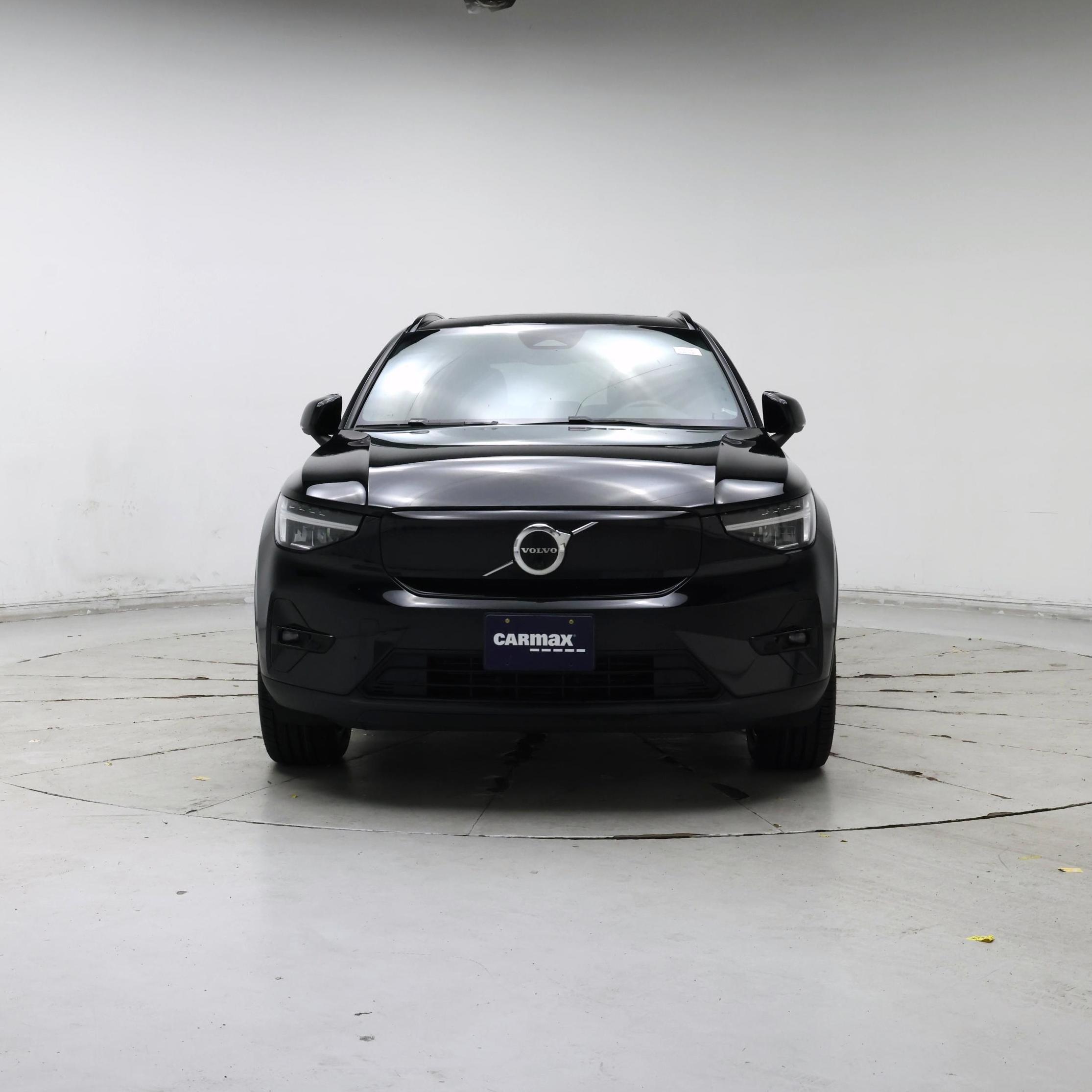 Thumbnail: 2023 Volvo XC40 - 5