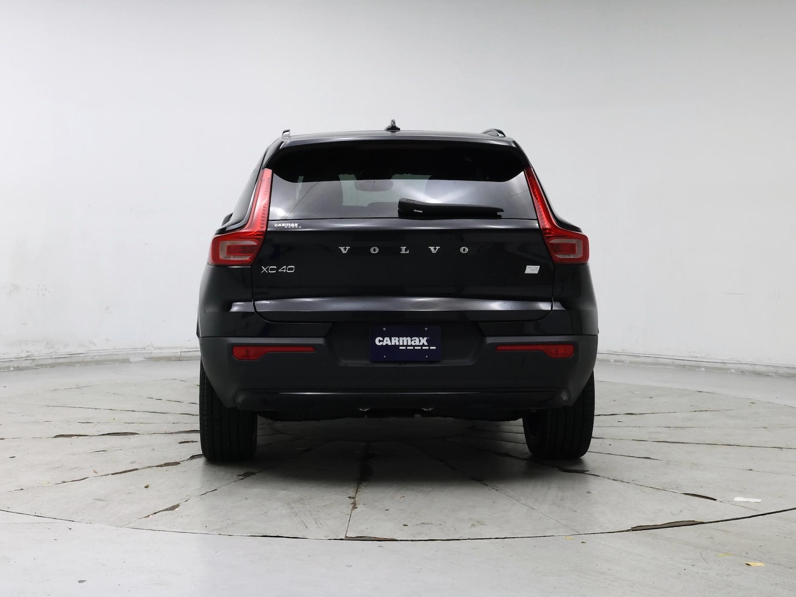 2023 Volvo XC40 Plus - Photo 7