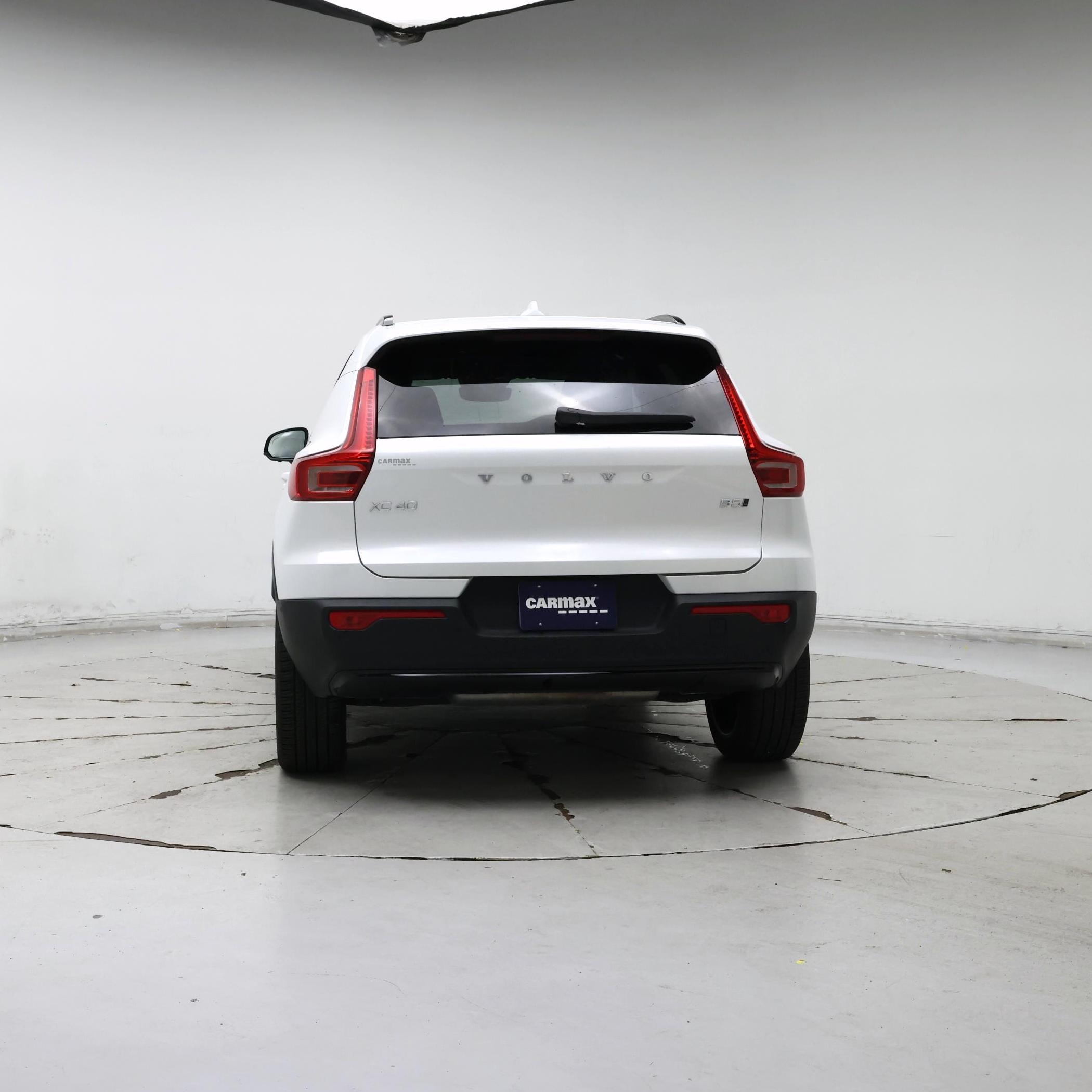 Thumbnail: 2025 Volvo XC40 - 6