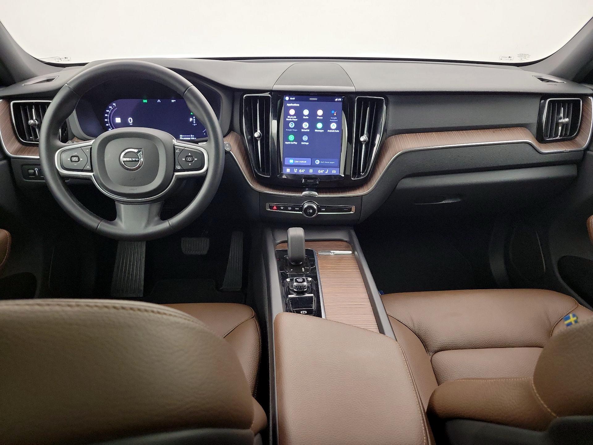 Thumbnail: 2022 Volvo XC60 - 9