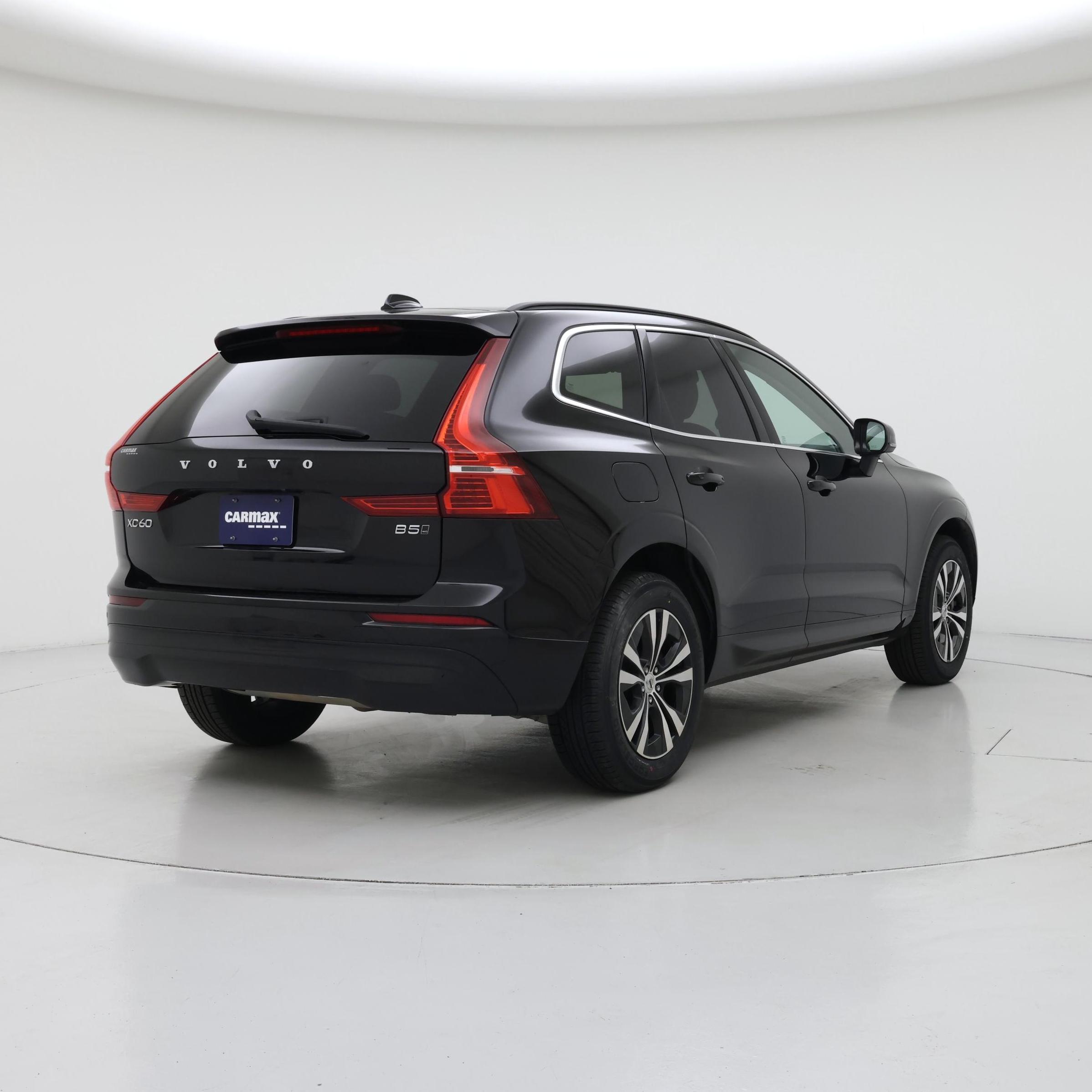 Thumbnail: 2023 Volvo XC60 - 8