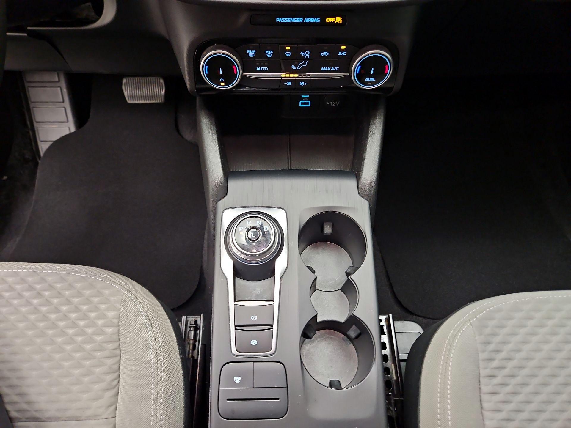 Thumbnail: 2022 Ford Escape - 17