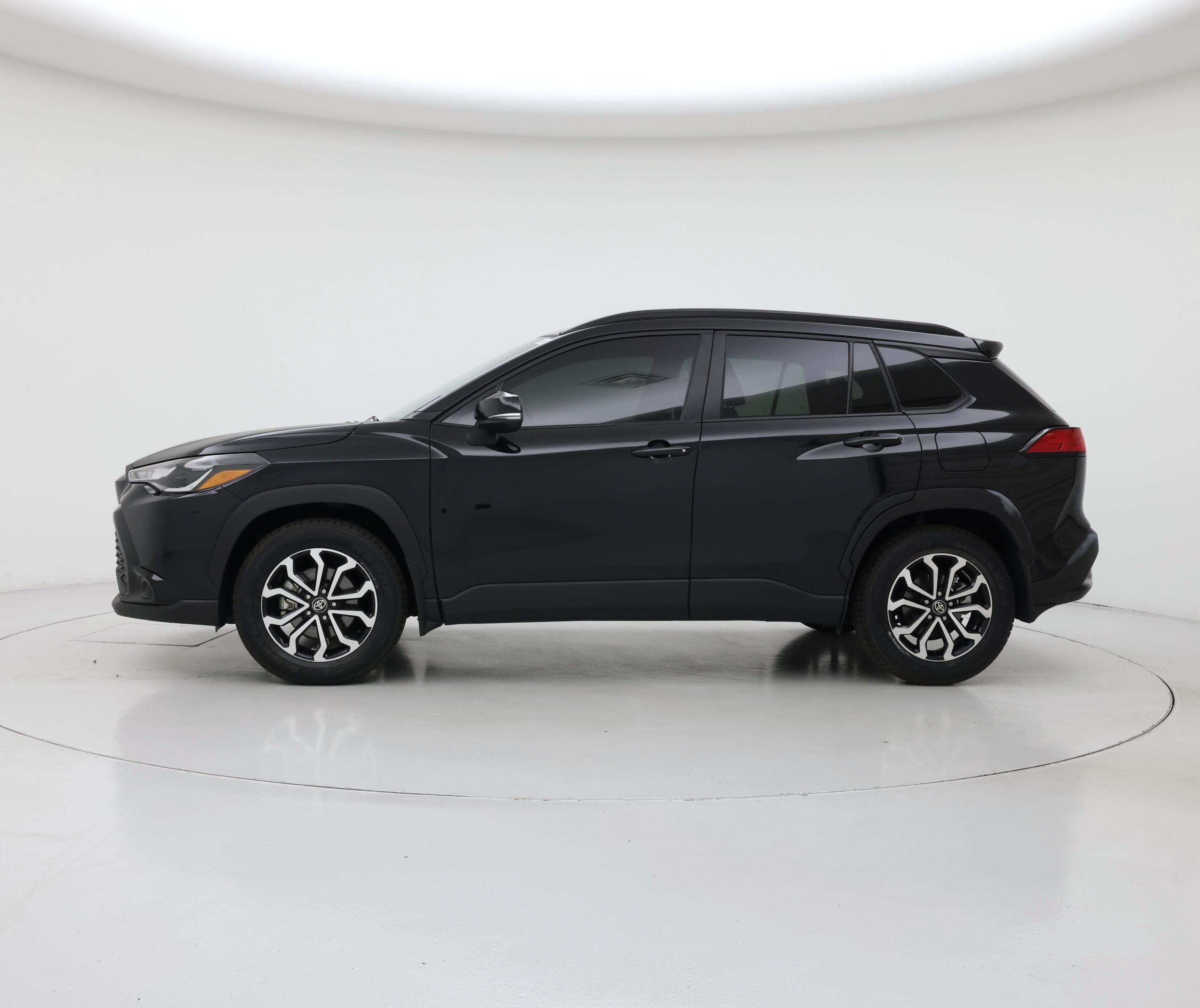 Thumbnail: 2025 Toyota Corolla Cross - 3