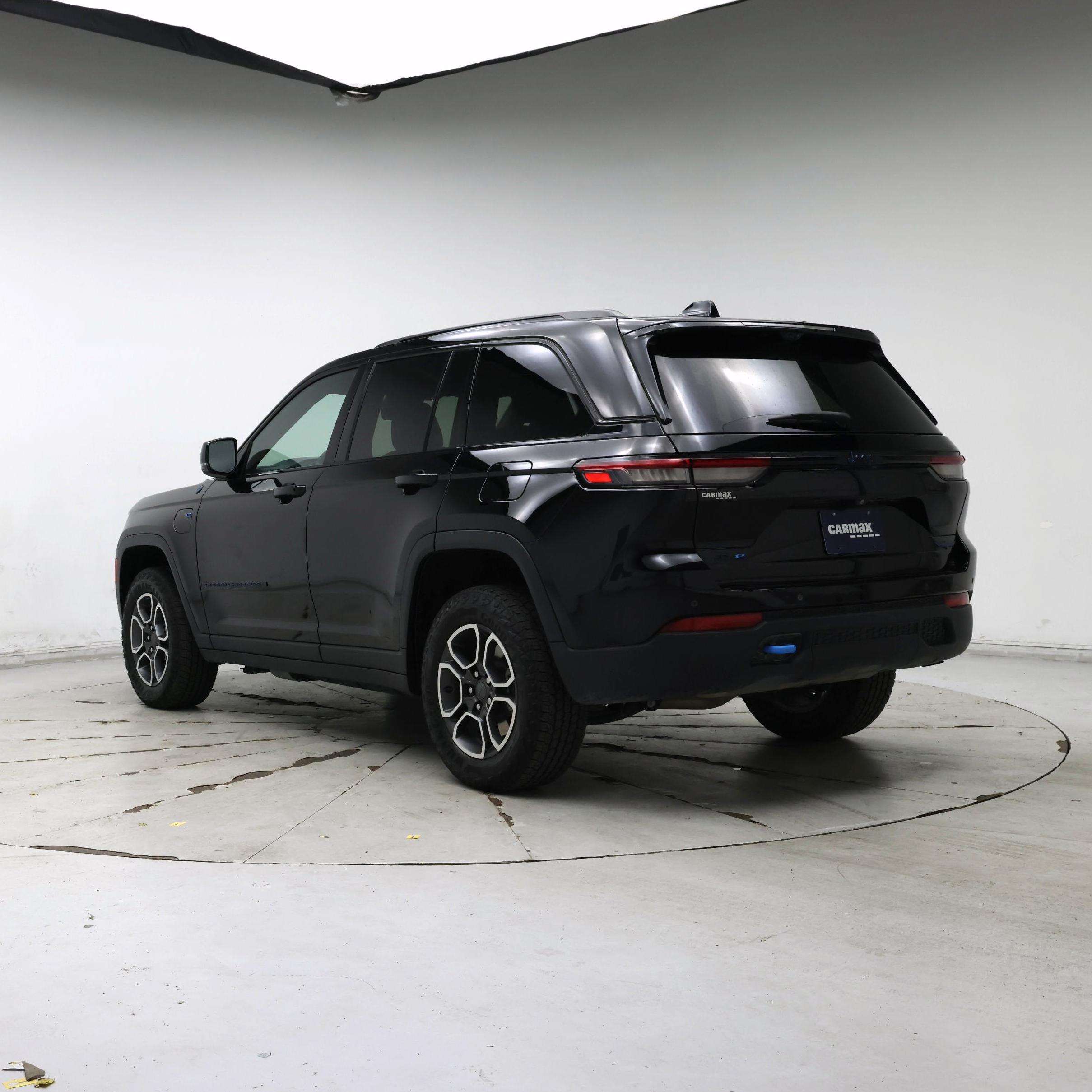 Thumbnail: 2023 Jeep Grand Cherokee - 2