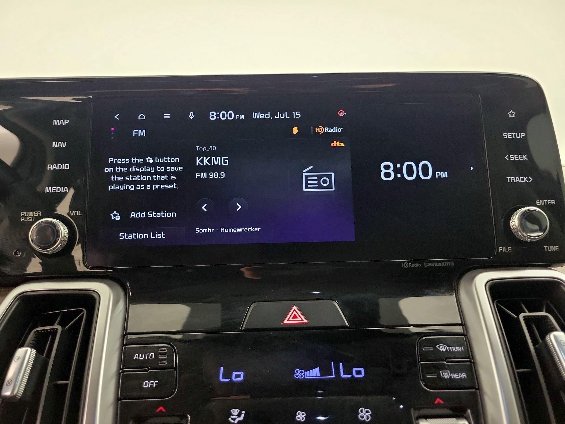 Thumbnail: 2023 Kia Sorento - 15