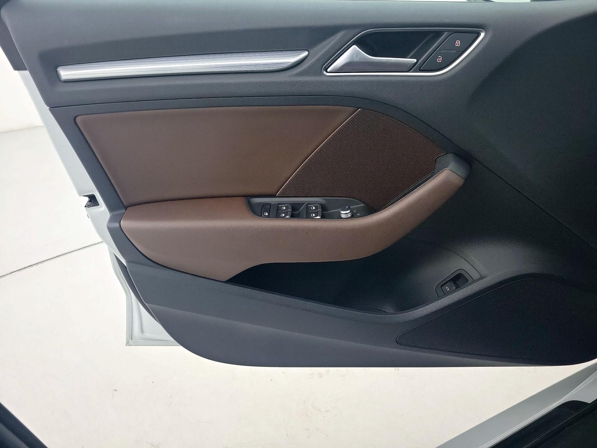 Thumbnail: 2015 Audi A3 - 12