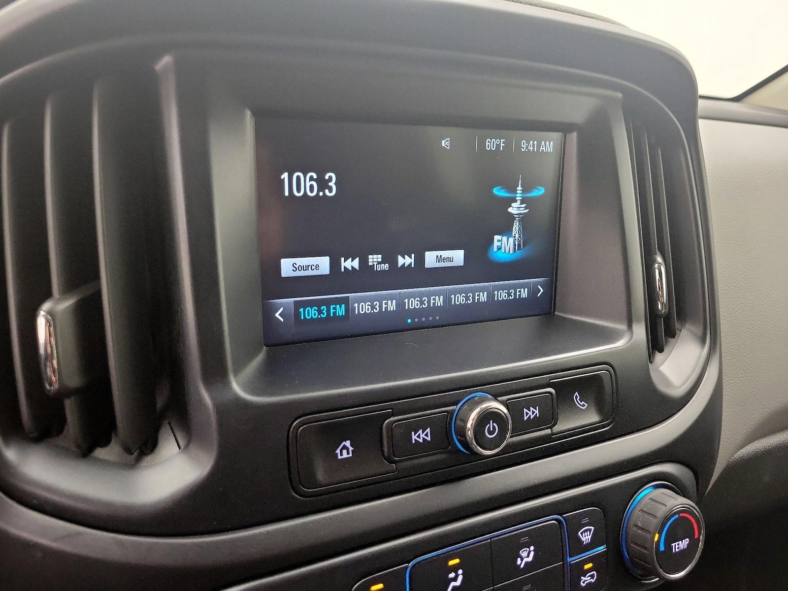 2017 Chevrolet Colorado Work Truck - Photo 16