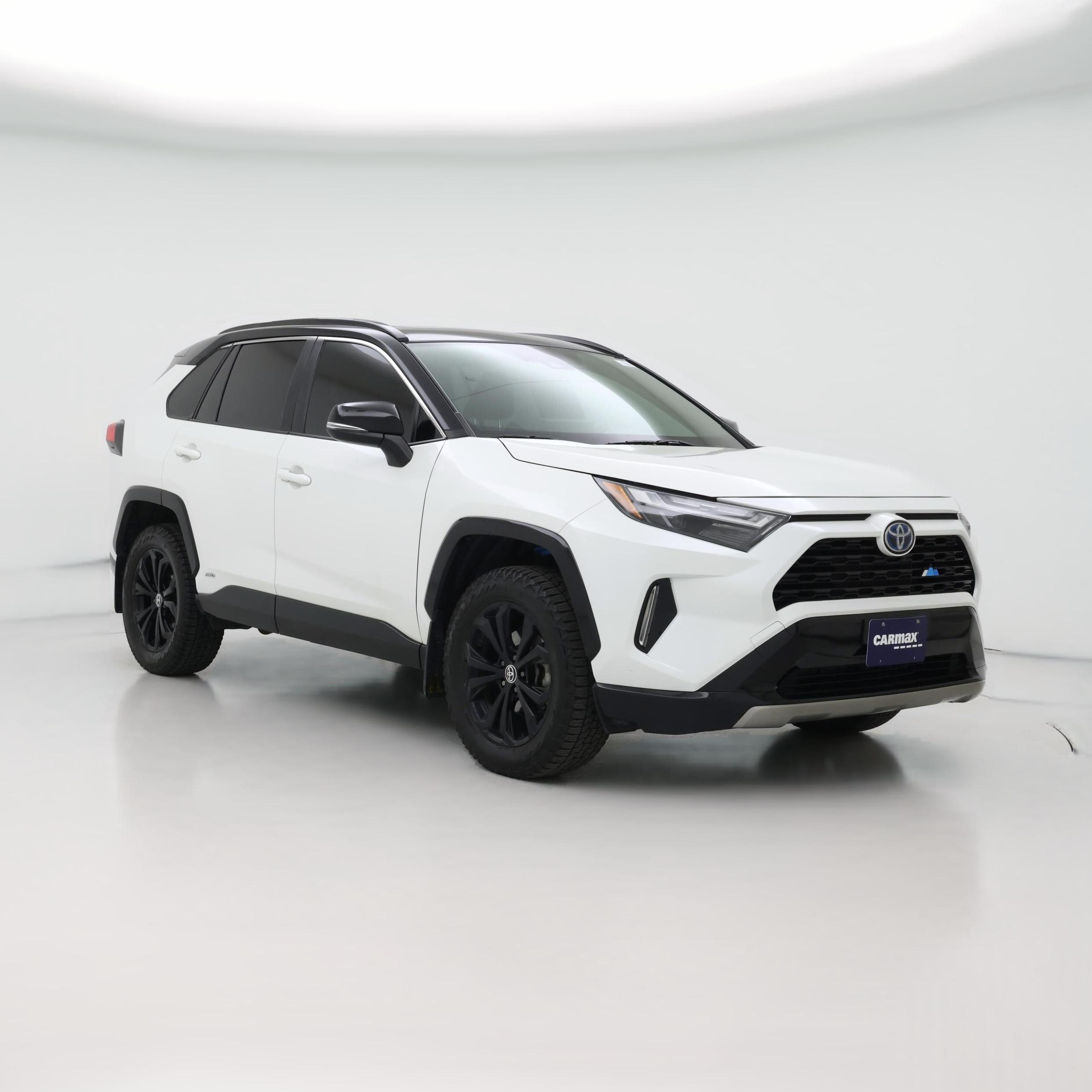 Thumbnail: 2022 Toyota RAV4 - 1