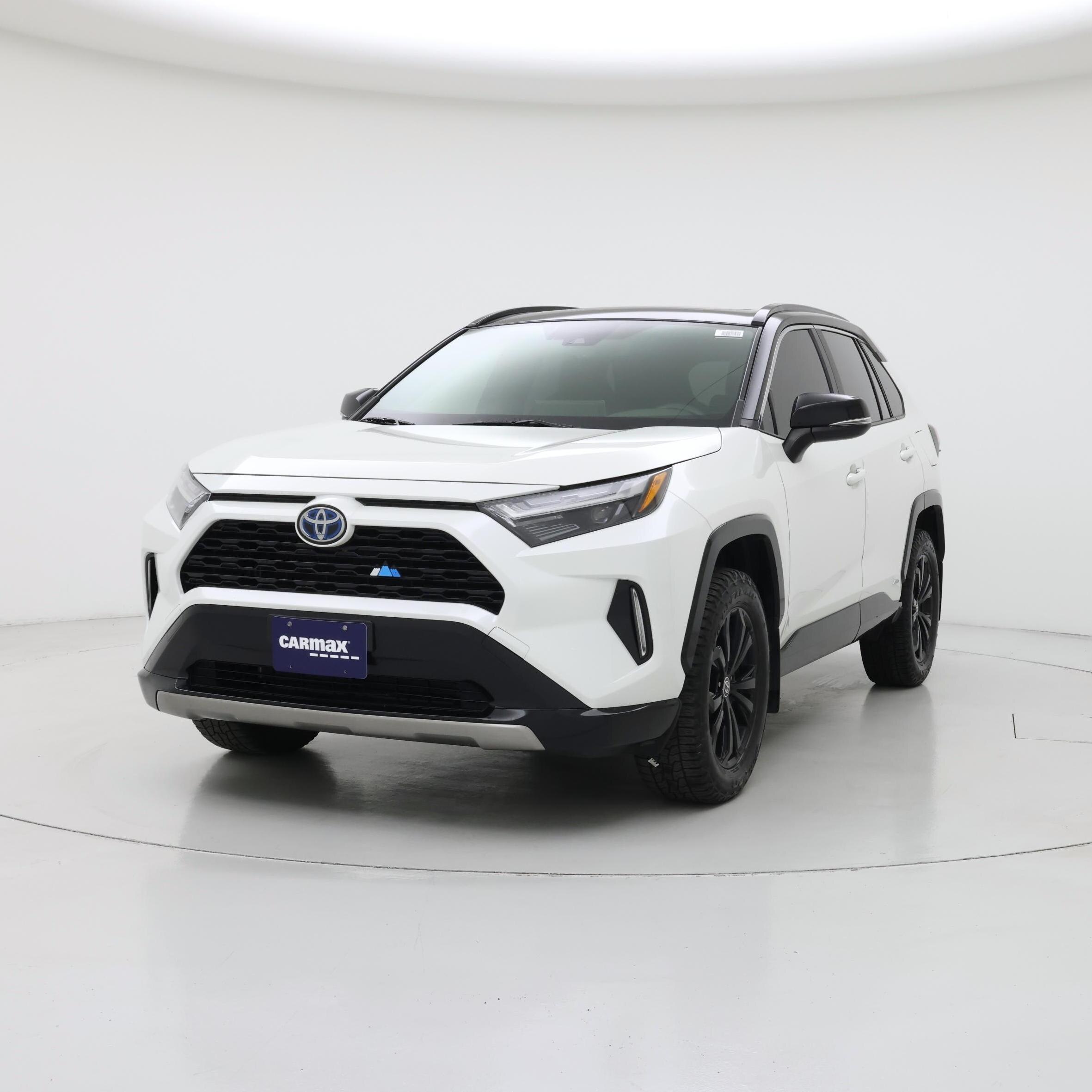 Thumbnail: 2022 Toyota RAV4 - 4