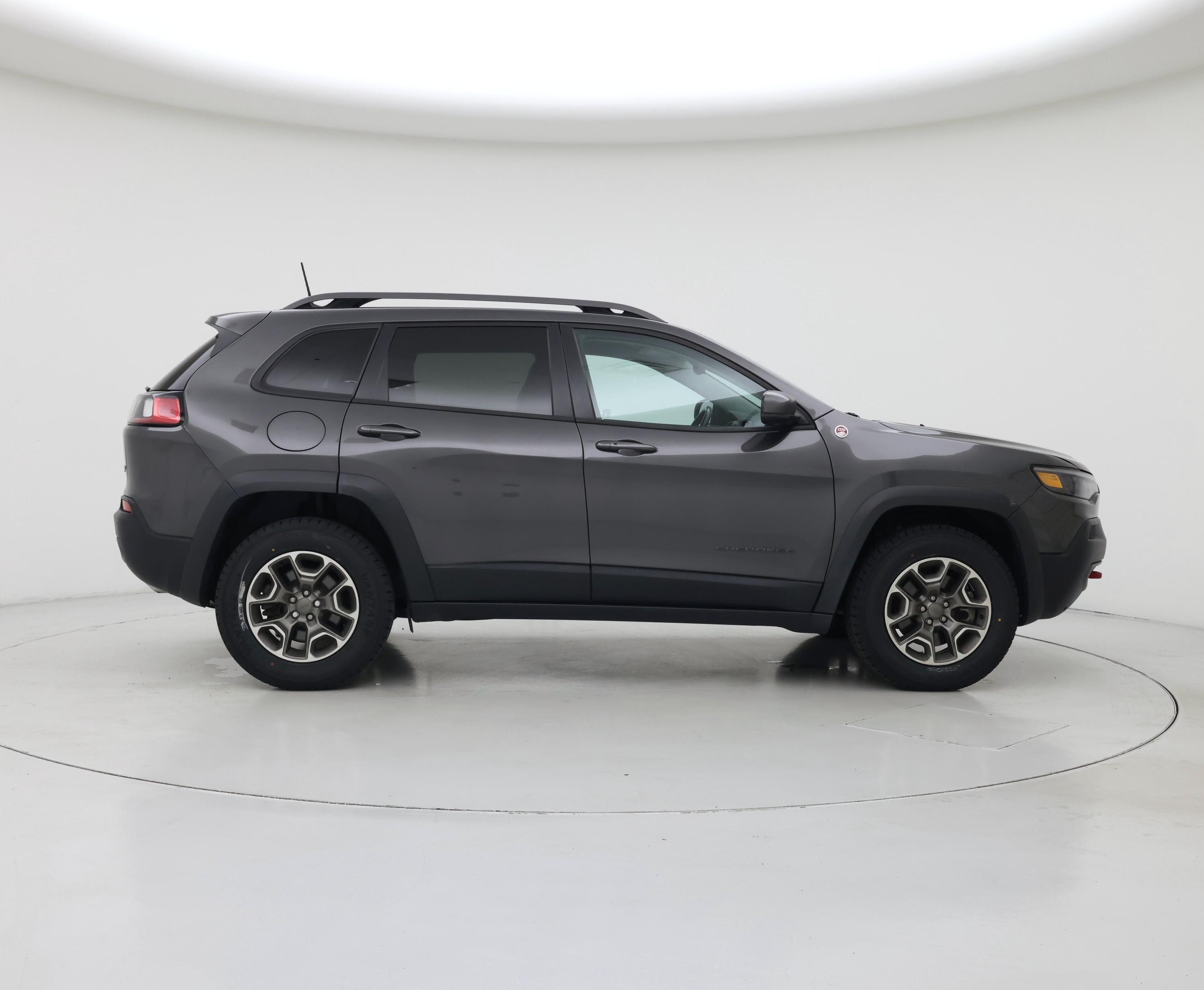 Thumbnail: 2021 Jeep Cherokee - 7