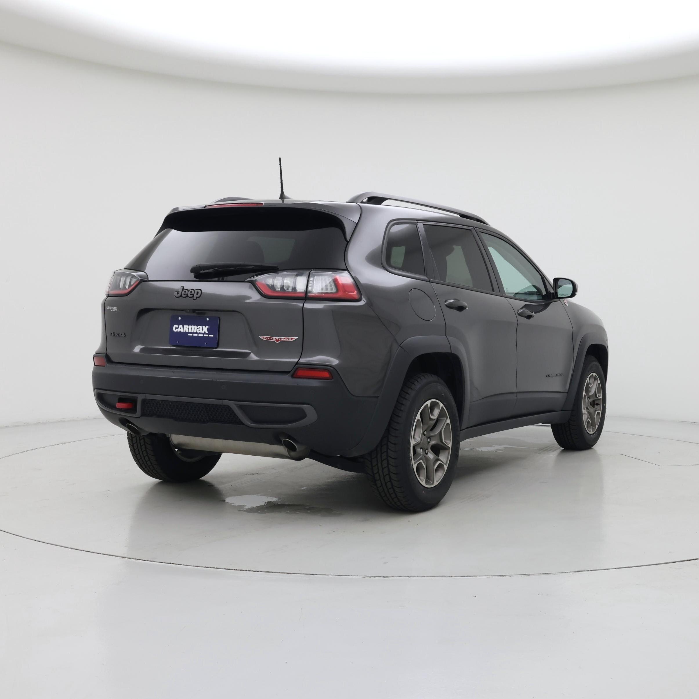 Thumbnail: 2021 Jeep Cherokee - 8