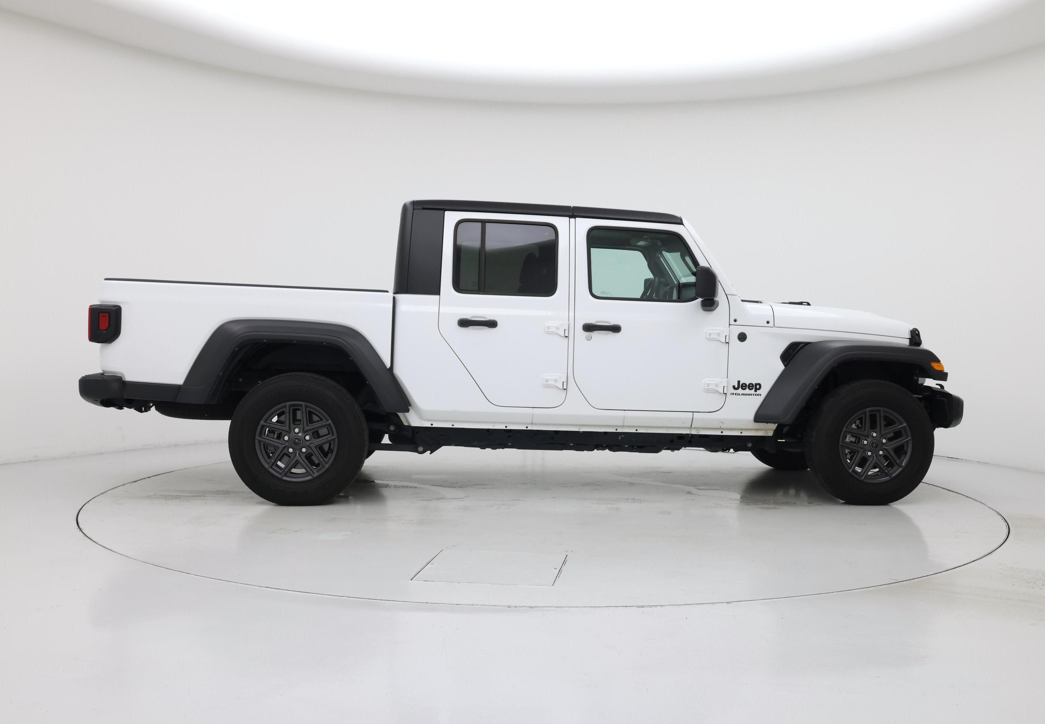Thumbnail: 2025 Jeep Gladiator - 7