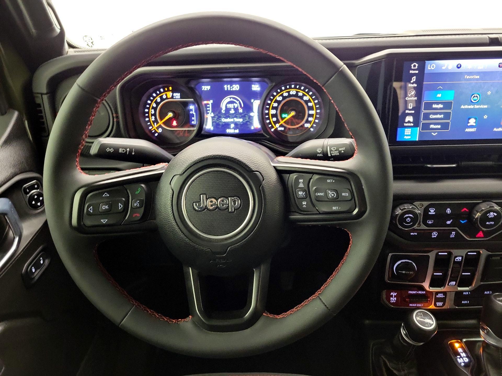 Thumbnail: 2024 Jeep Gladiator - 10
