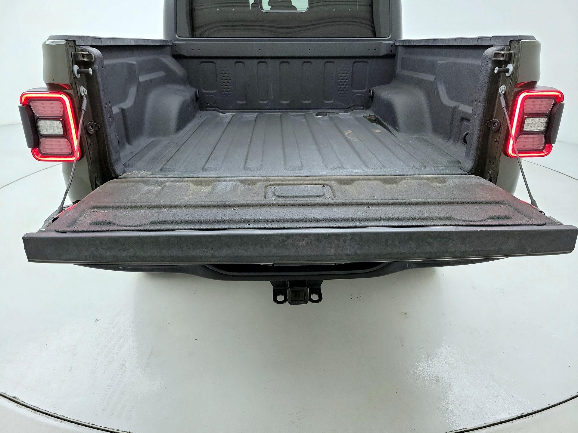 Thumbnail: 2024 Jeep Gladiator - 20