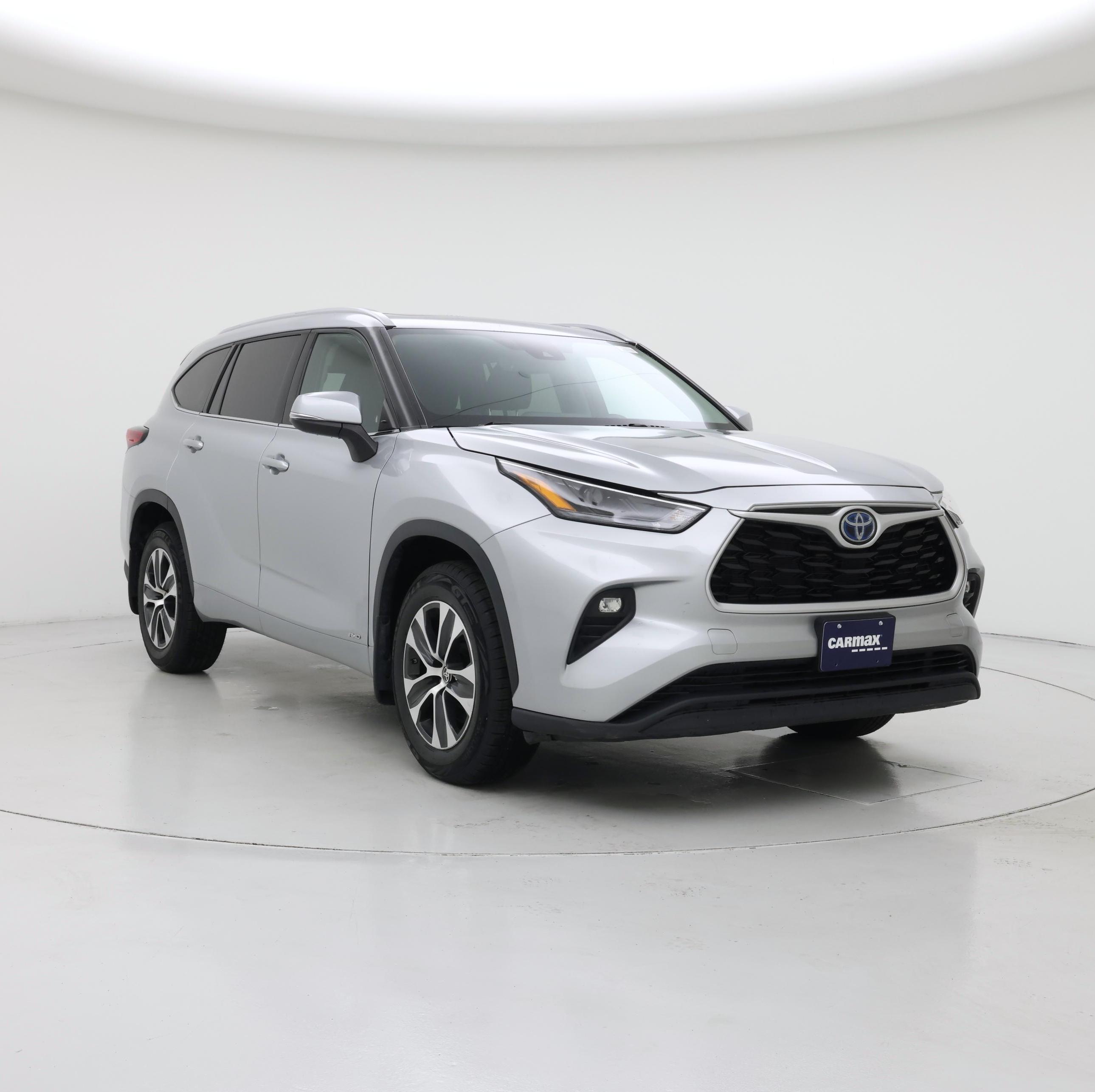 Thumbnail: 2022 Toyota Highlander - 1