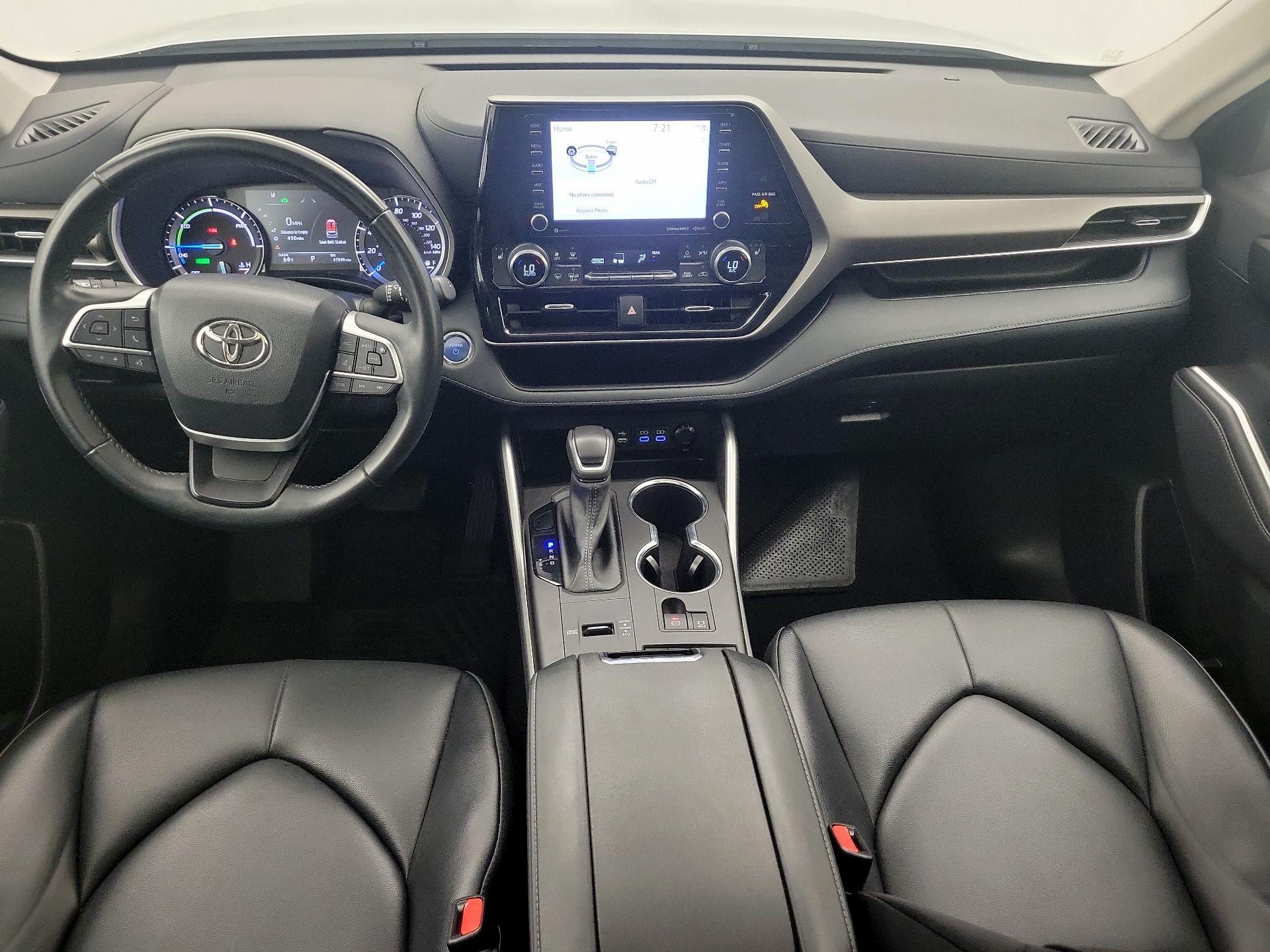 Thumbnail: 2022 Toyota Highlander - 9