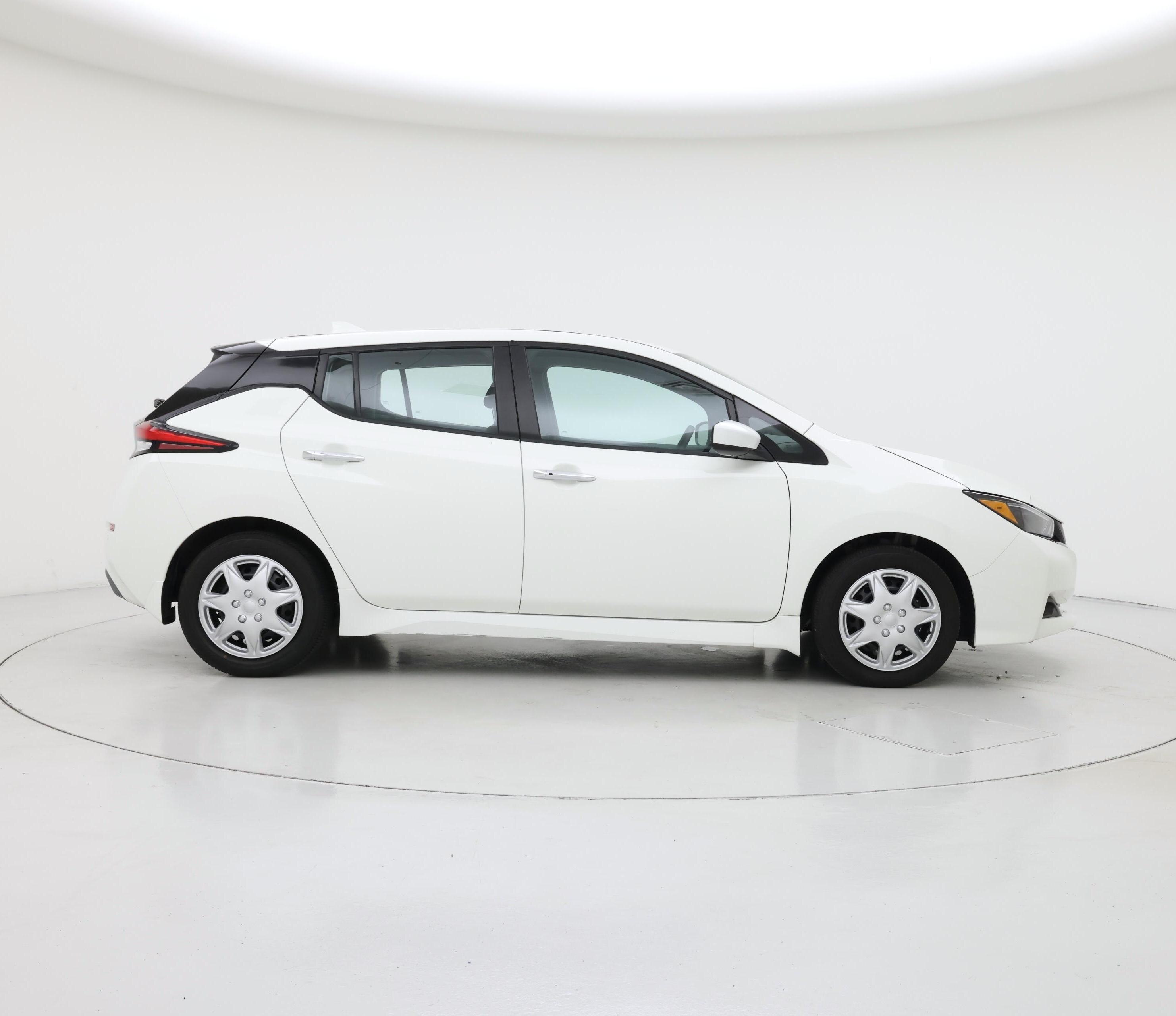 Thumbnail: 2025 Nissan Leaf - 7