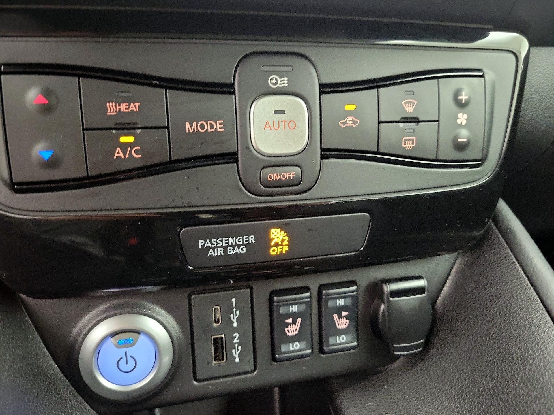 Thumbnail: 2024 Nissan Leaf - 16