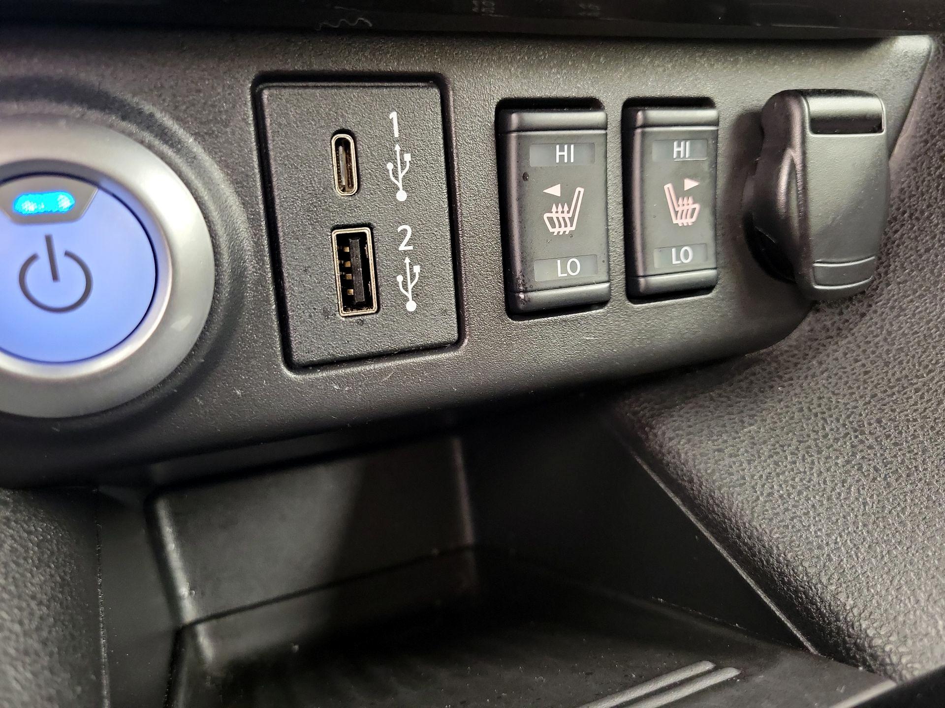 Thumbnail: 2024 Nissan Leaf - 18