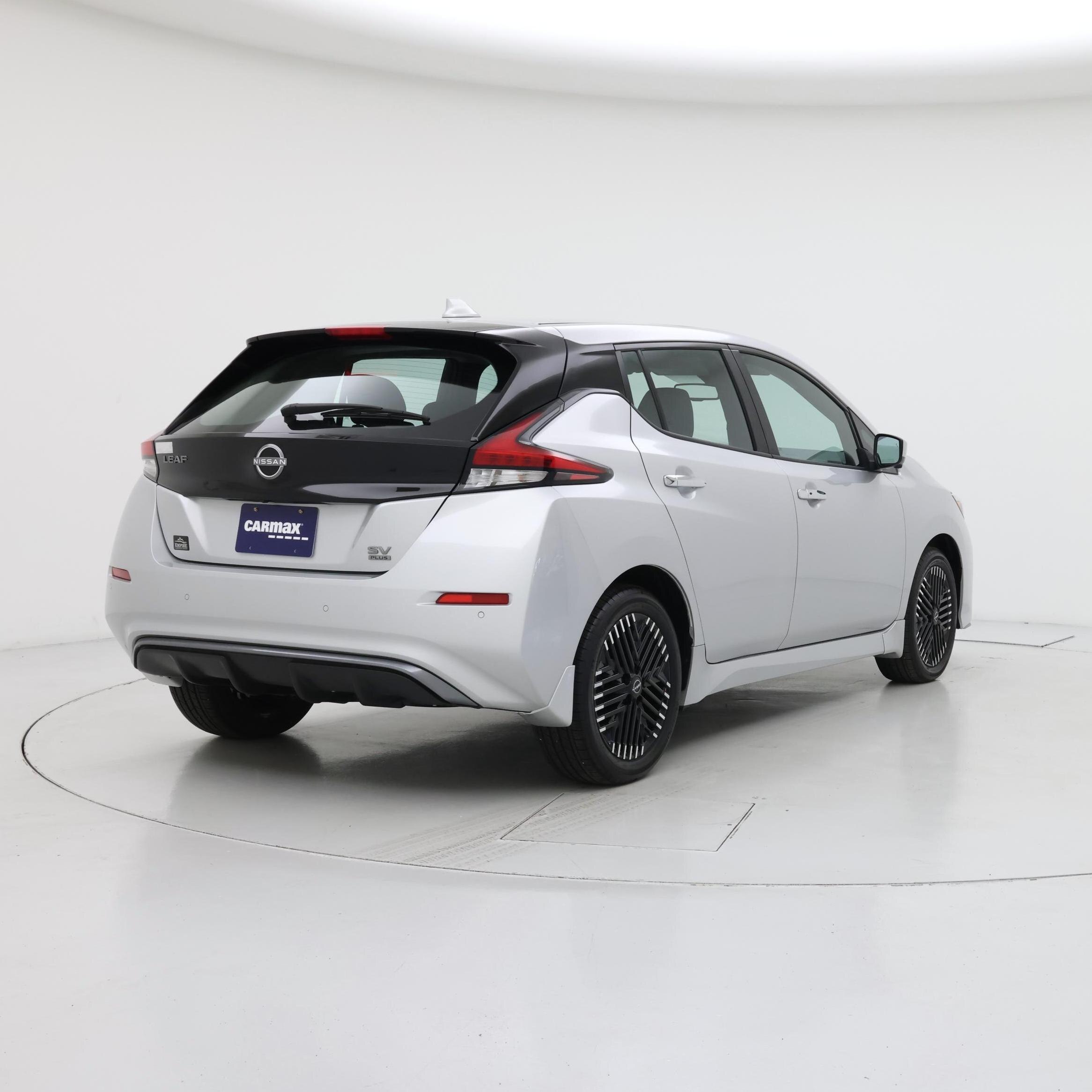 Thumbnail: 2024 Nissan Leaf - 8